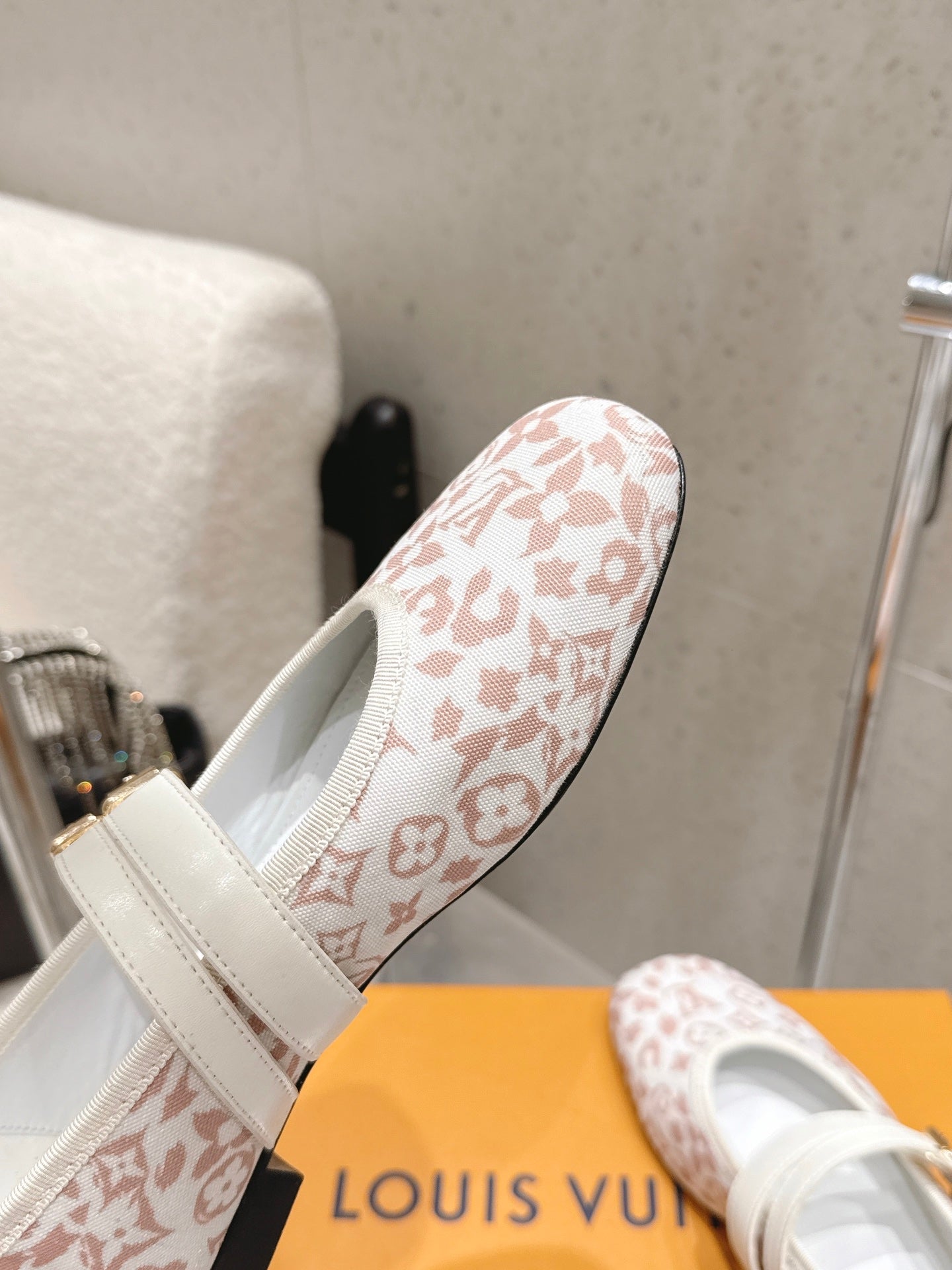 LV 26S MARY JANE FLATS IN WHITE AND PINK MONOGRAM CANVAS WITH DOUBLE STRAP