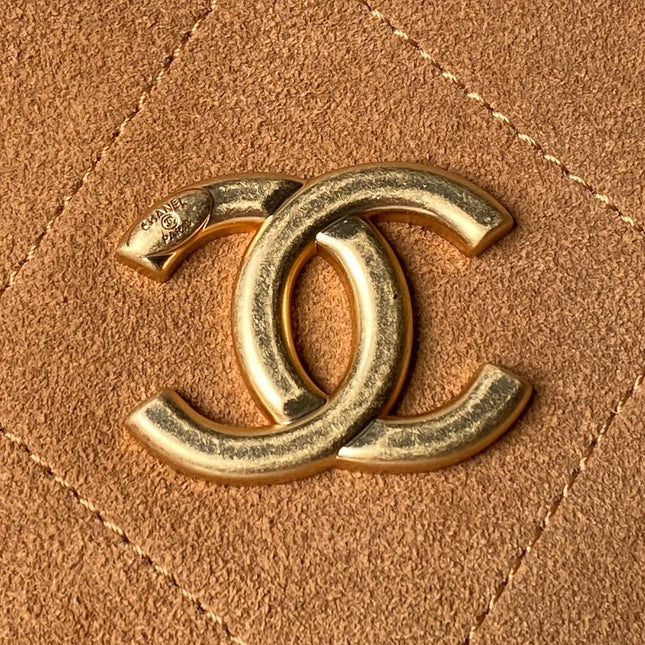 CHANEL 25S HOBO BAG 31 IN CARAMEL BROWN SUEDE WITH GOLD HARDWARE