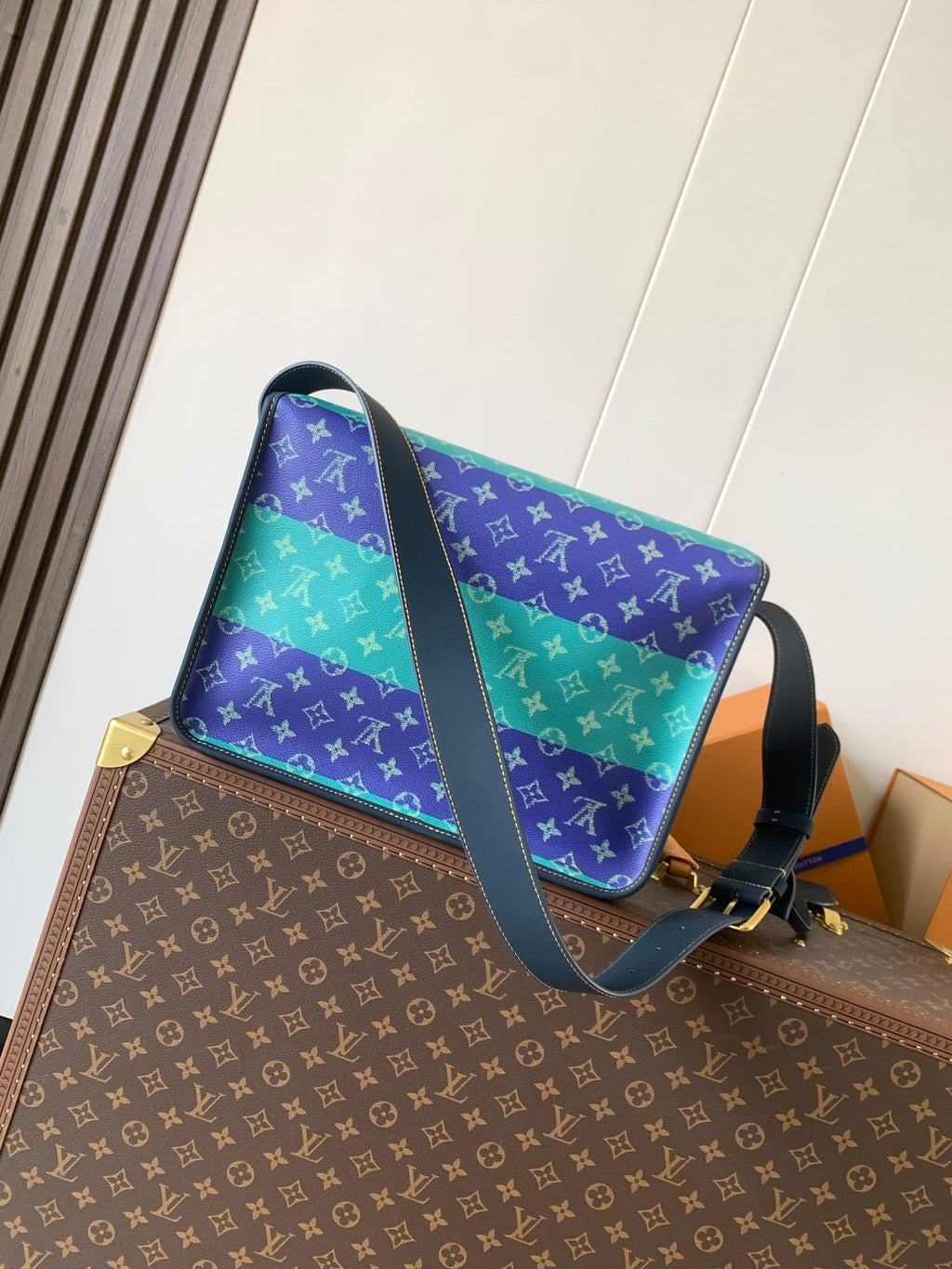 LV 26S CROSSBODY BAG 35 IN BLUE WITH LIGHT BLUE ACCENTS COATED CANVAS