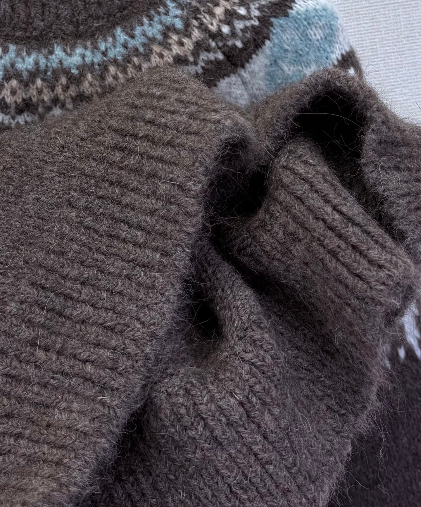 LV 25S SWEATER 0054