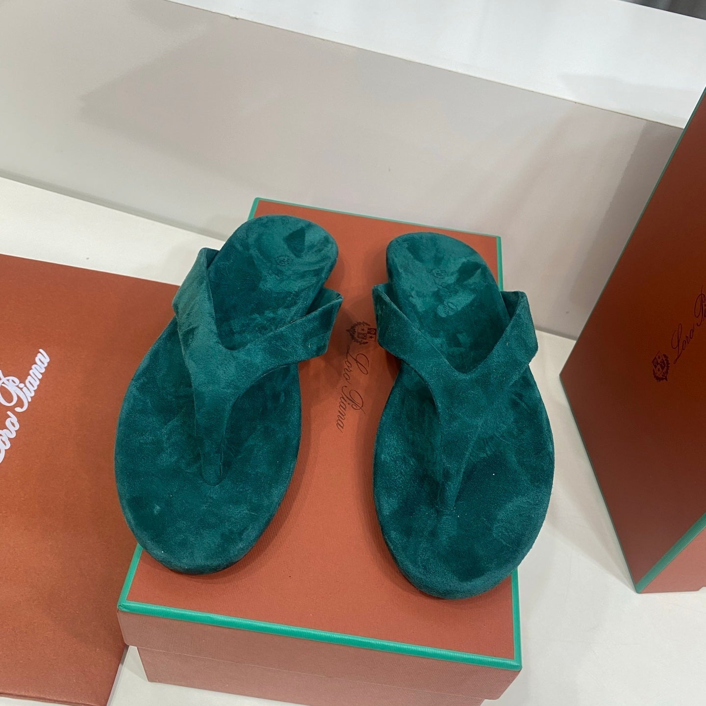 LP 26S THONG SANDALS IN DEEP TEAL GREEN SUEDE