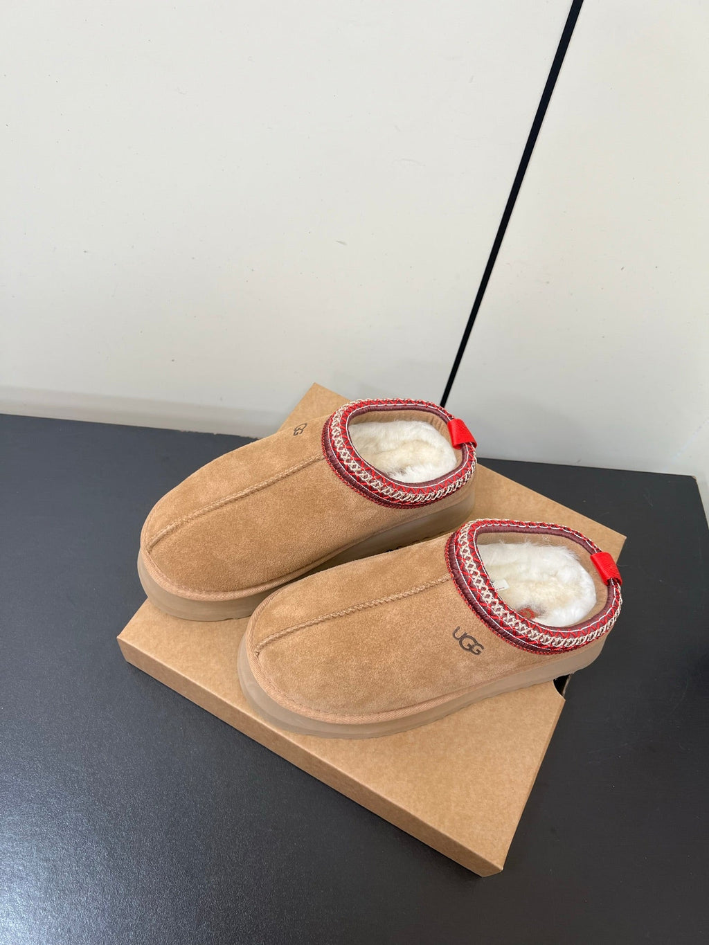 TAZZ PLATFORM SLIPPERS IN TAN BROWN SUEDE
