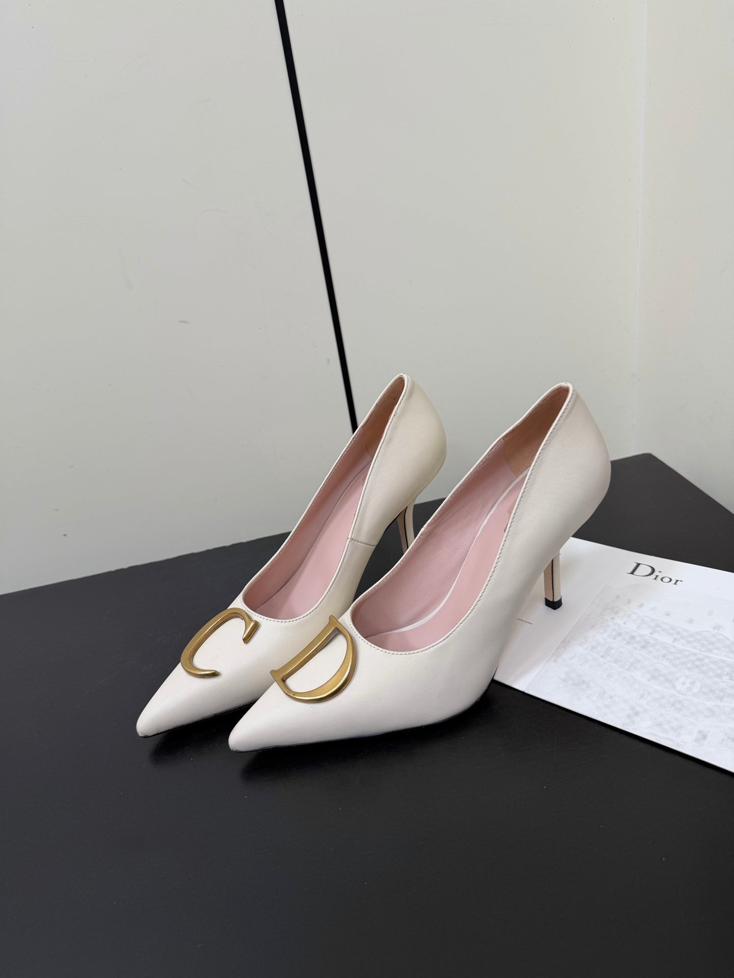 DIOR 26S POINTED-TOE HIGH HEELS 70MM IN CREAM WHITE CALFSKIN GOLD HARDWARE