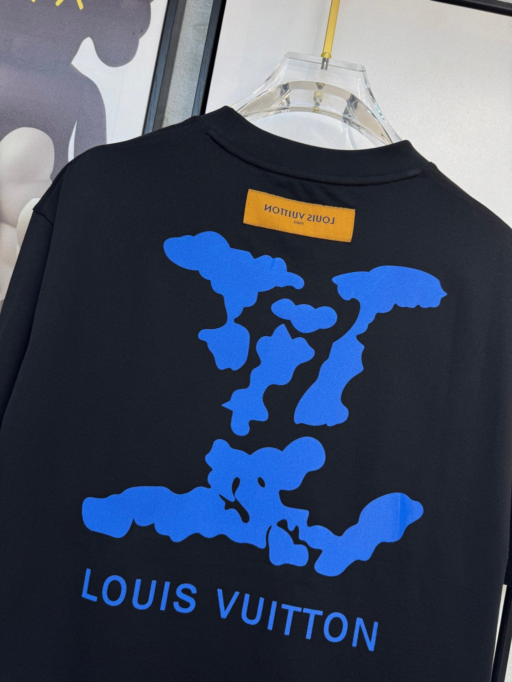 LV BLACK COTTON T-SHIRT BLUE STYLIZED LOGO 238916