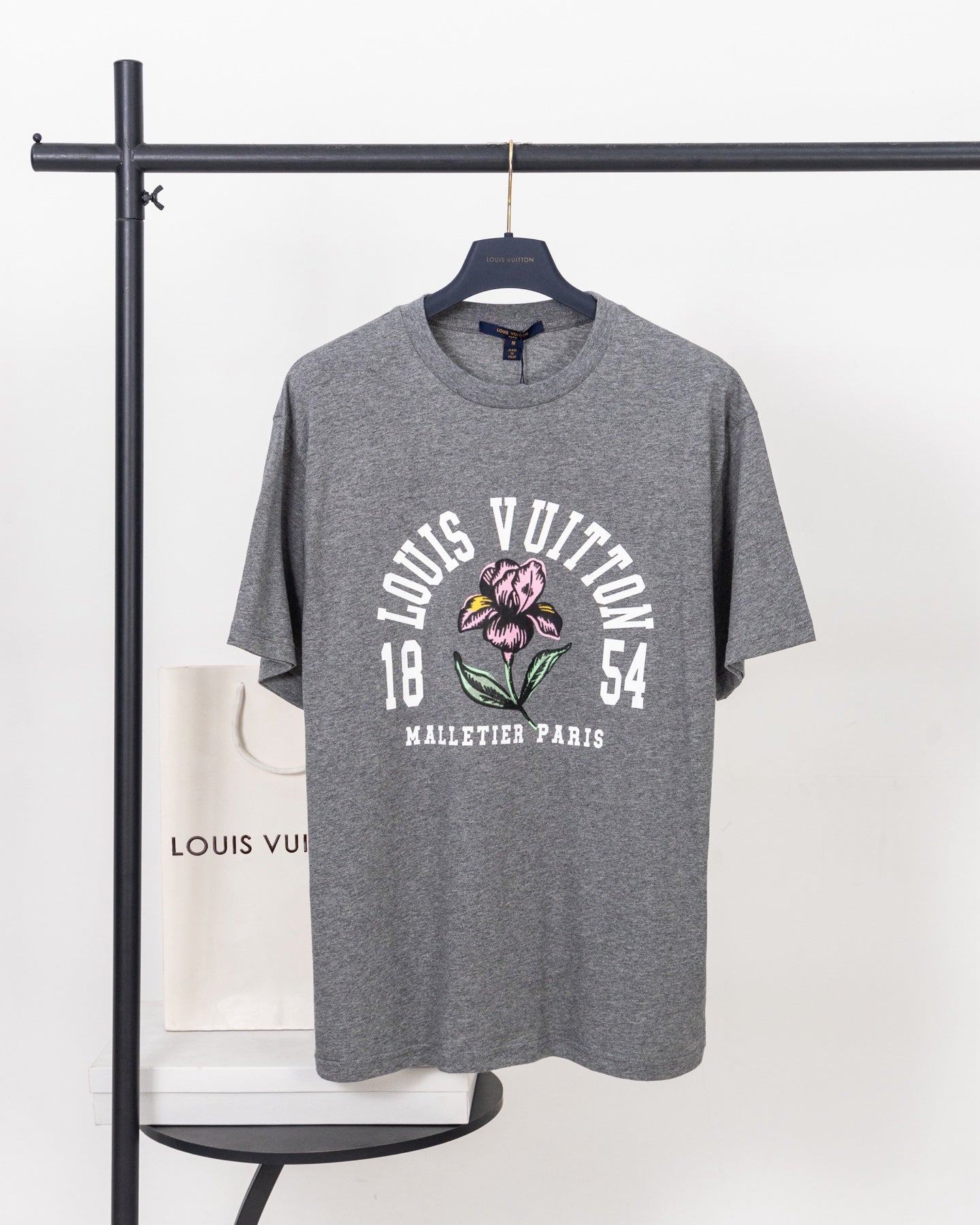 LV 26S T-SHIRT STYLE 243