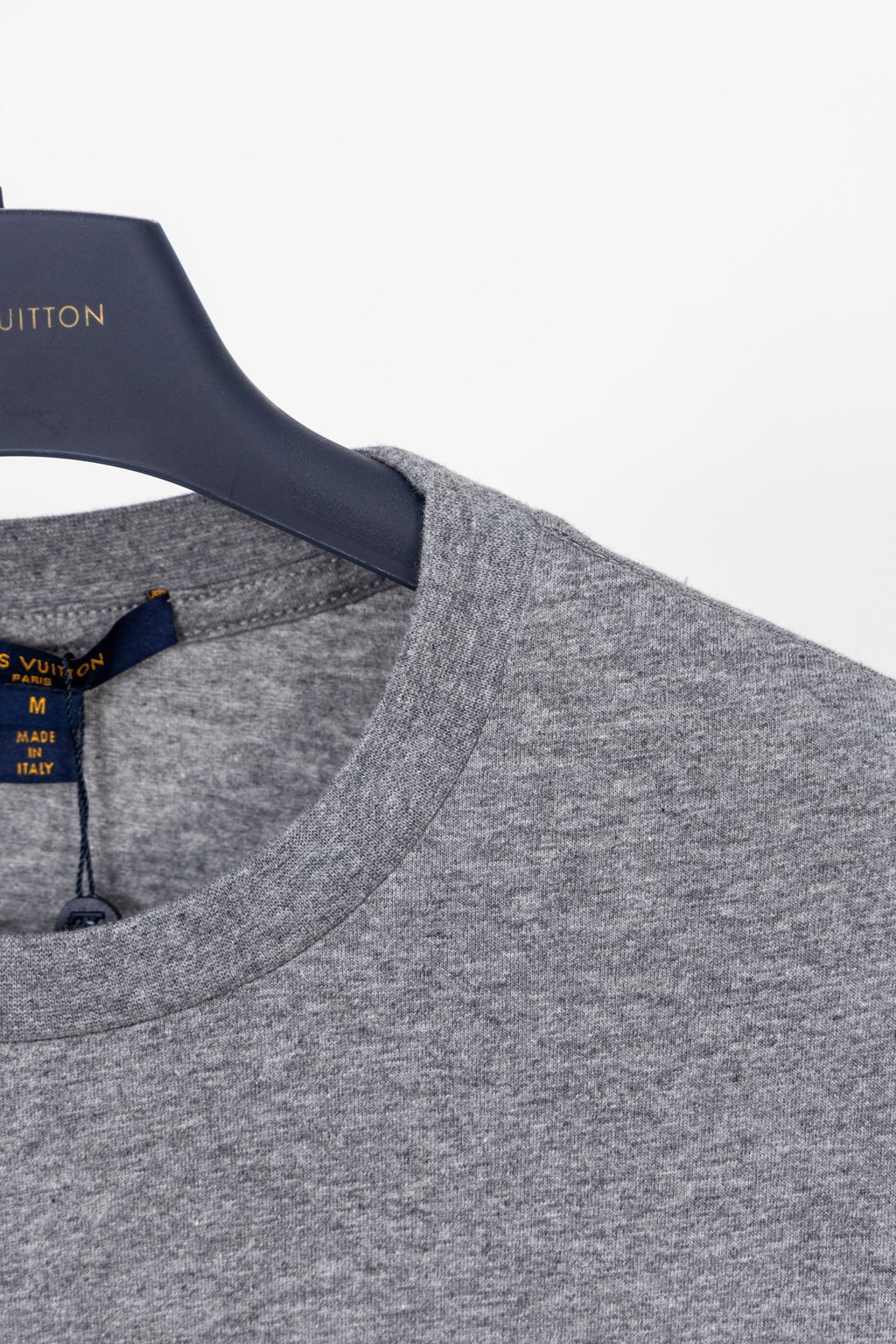 LV 26S T-SHIRT STYLE 243