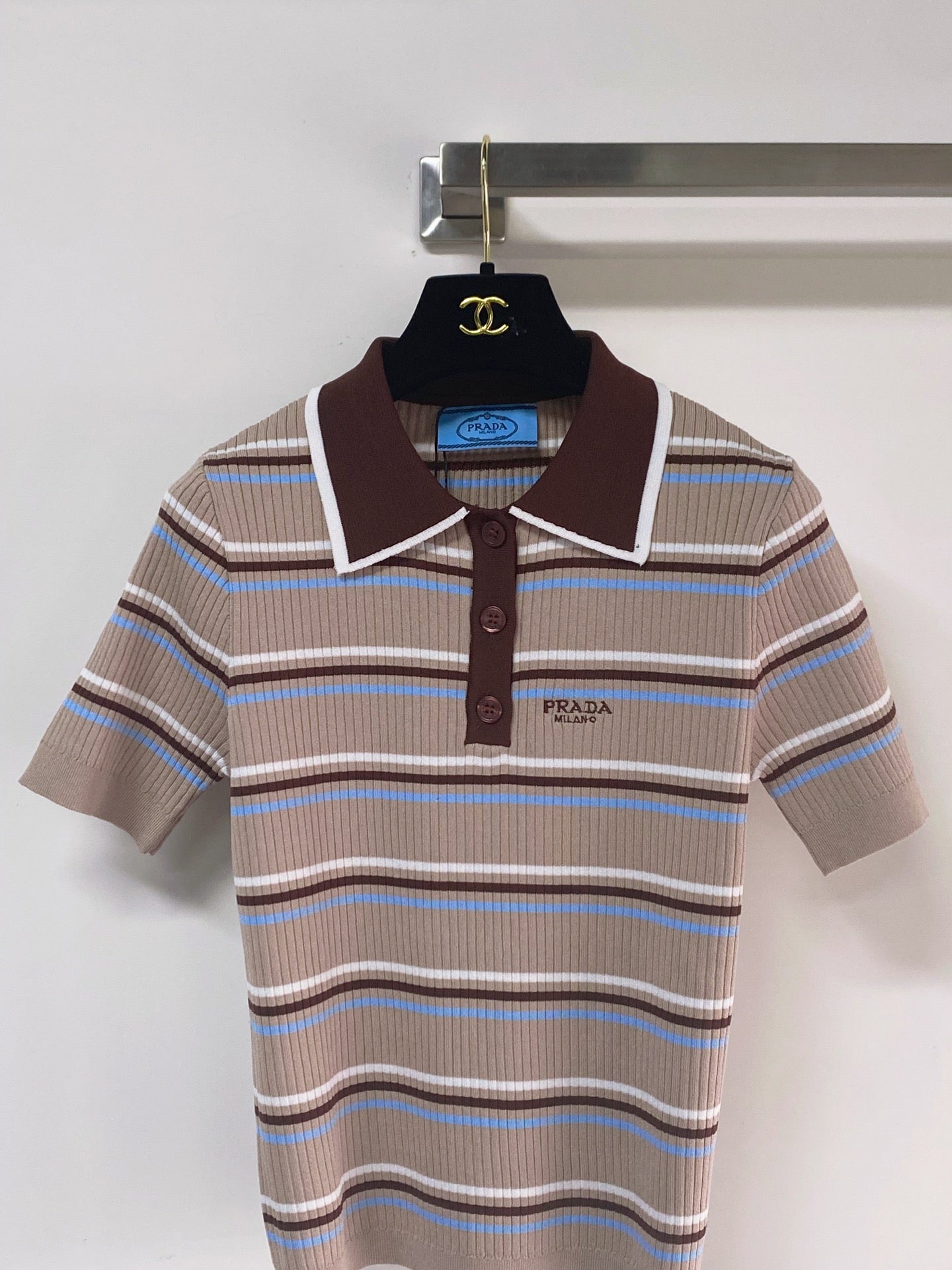 PRADA 26S SHORT-SLEEVED KNIT POLO SHIRT STYLE 893