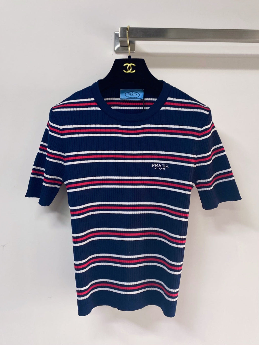 PRADA 26S SHORT-SLEEVED SWEATER STYLE 894