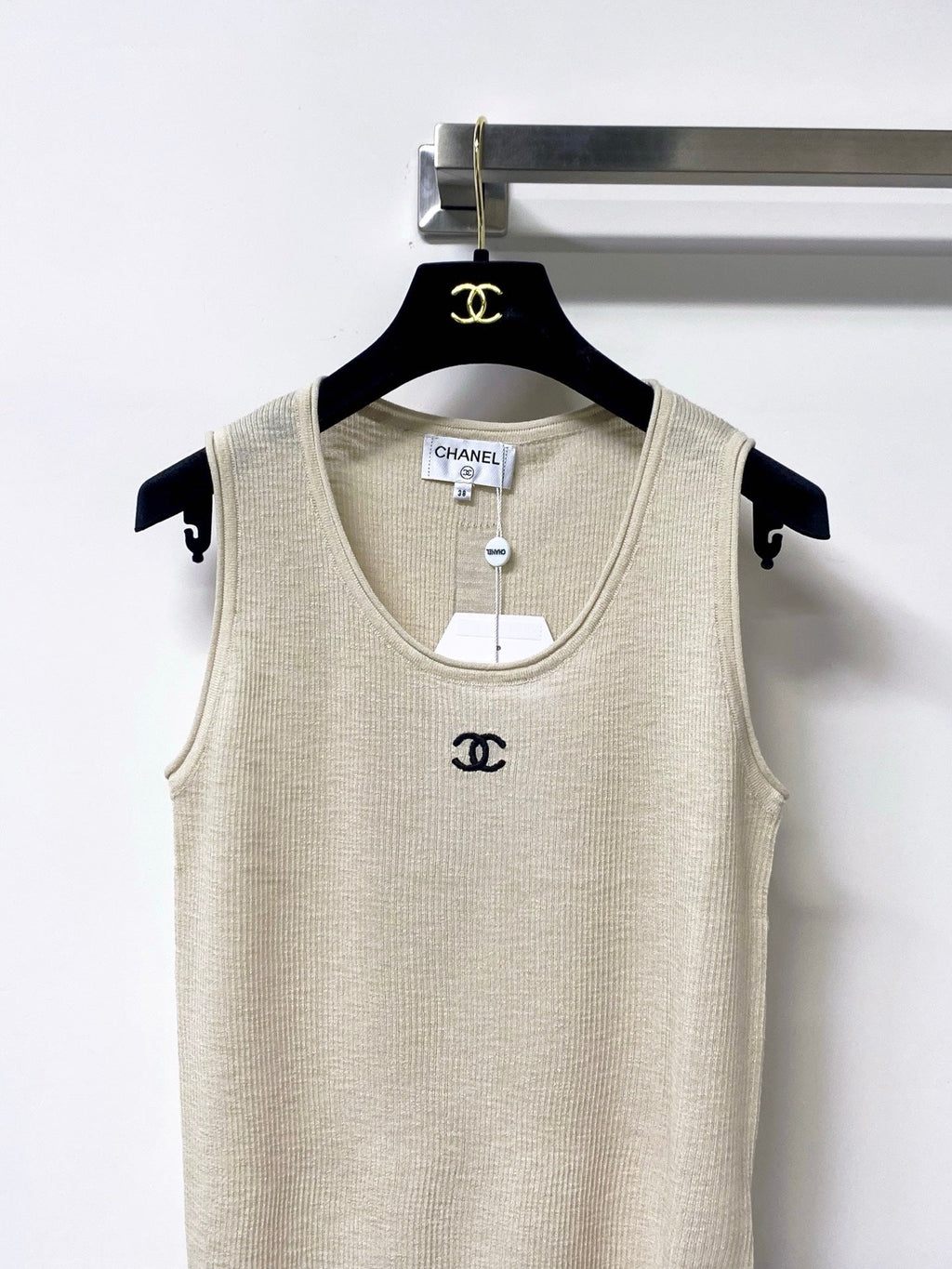 CHANEL 26S KNIT SLEEVELESS TOP STYLE 1203
