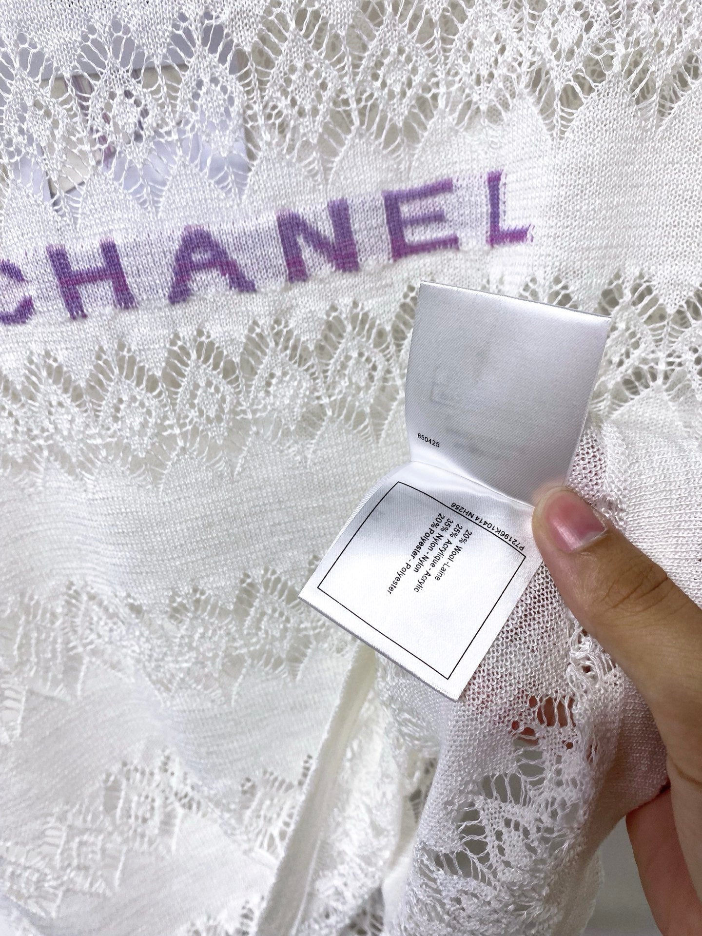 CHANEL 26S SHORT-SLEEVED KNIT SHIRT STYLE 1205
