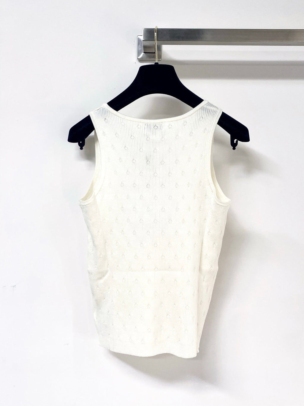 CHANEL 26S KNITTED SLEEVELESS TOP STYLE 1173