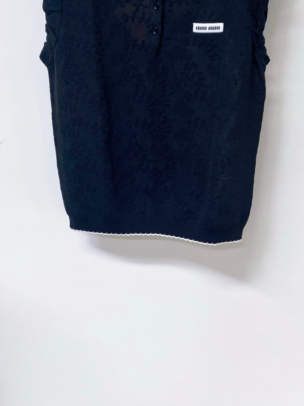 MIUMIU 26S SLEEVELESS KNIT POLO TOP 1150
