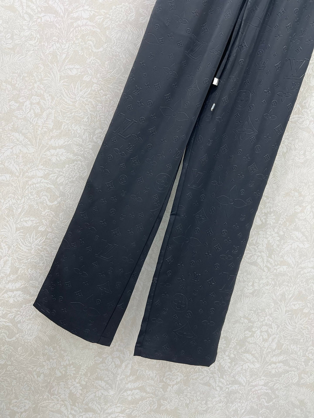 LOUIS VUITTON WIDE-LEG PANTS WITH MONOGRAM PATTERN 275196