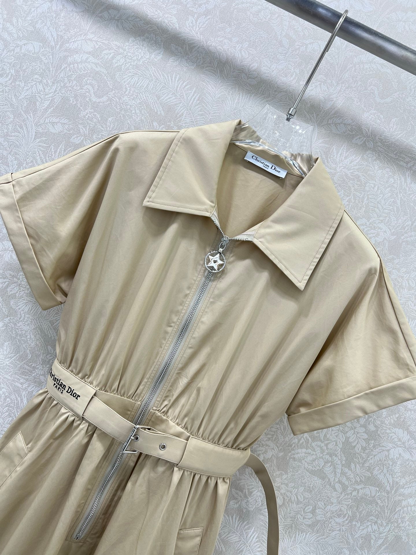 DIOR SHORT-SLEEVE DRESS WITH COLLAR 269973