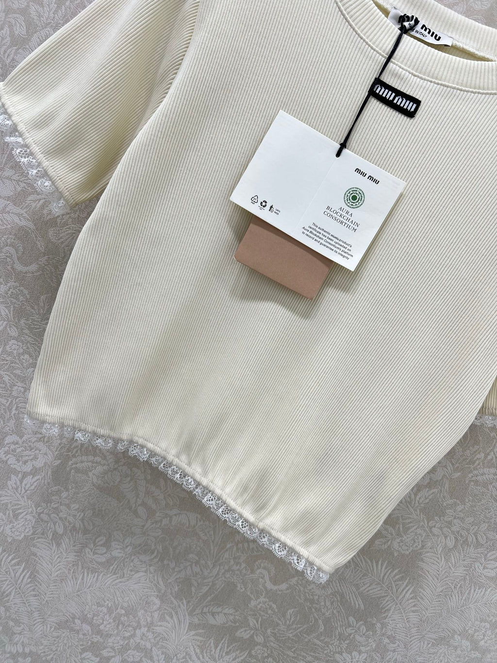 MIUMIU TEXTURED SHORT-SLEEVE LACE TOP 275100