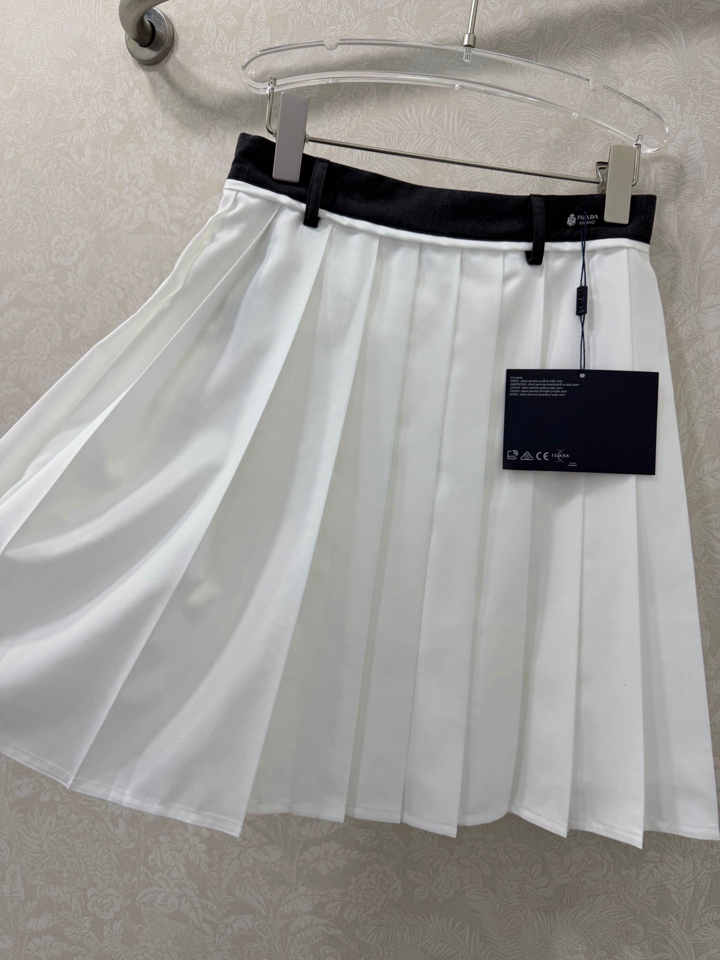 PRADA 26S HIGH WAISTED PLEATED MIDI SKIRT 770