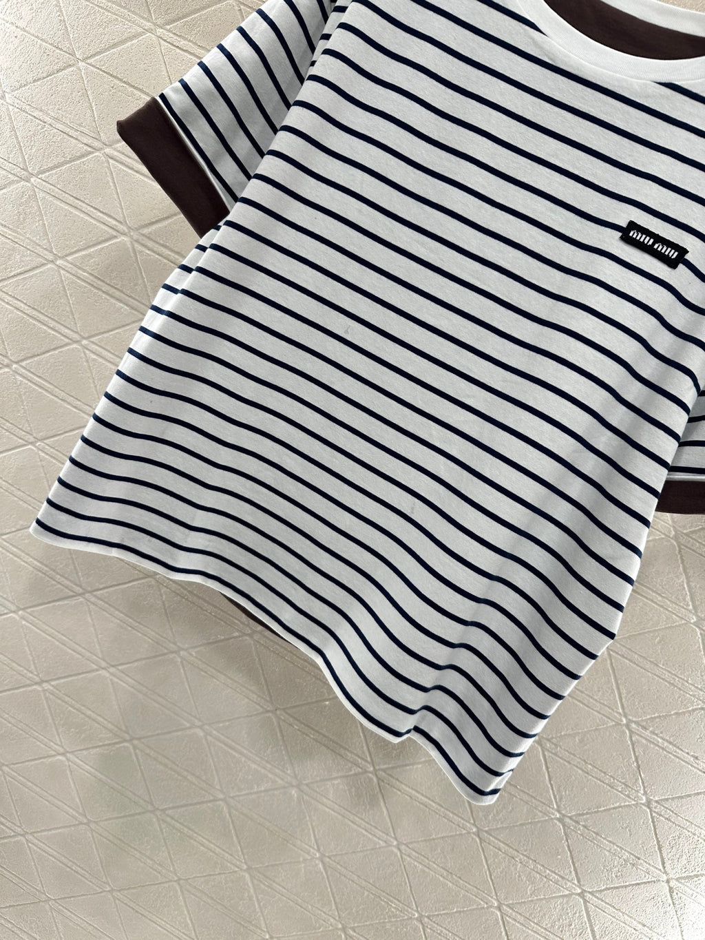 MIUMIU REVERSIBLE OVERSIZED CREW NECK TEE 276642