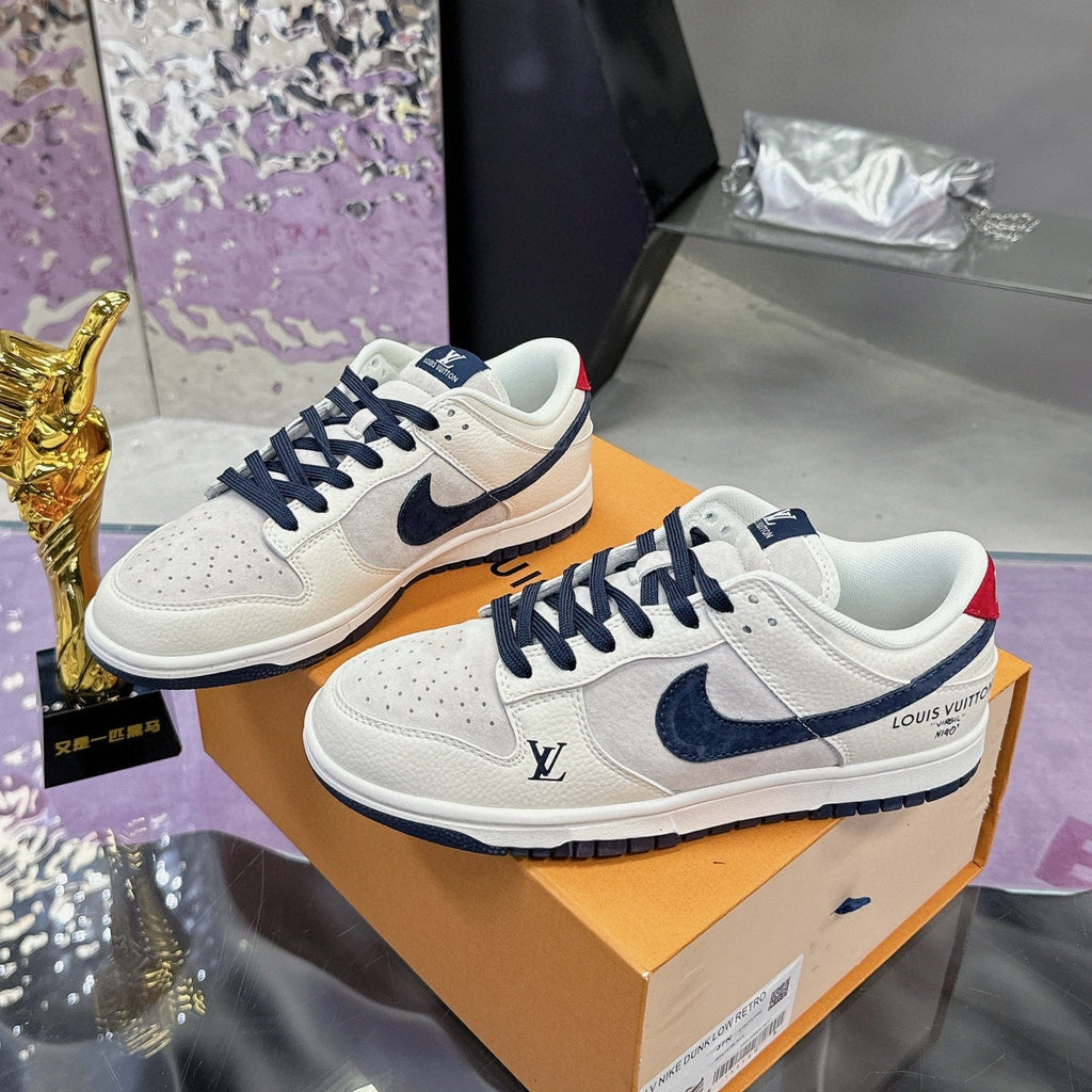 LV 26S DUNK LOW SNEAKERS IN WHITE NAVY CALFSKIN AND SUEDE