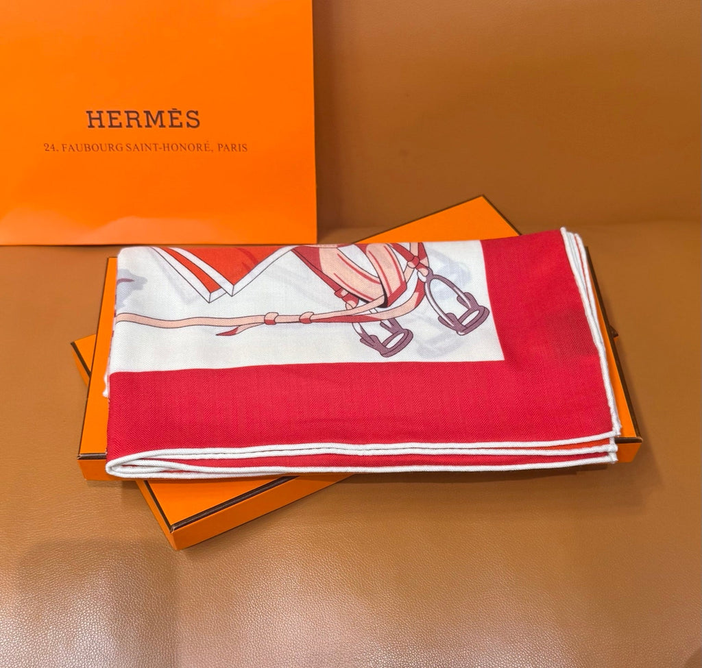 HERMES 26S SCARF 140 IN CASHMERE AND SILK 305962