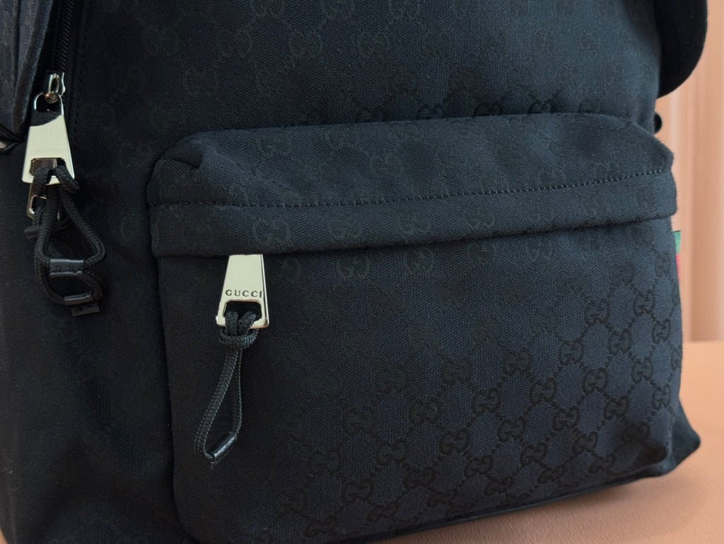MEDIUM BACKPACK 42 IN BLACK GG CANVAS