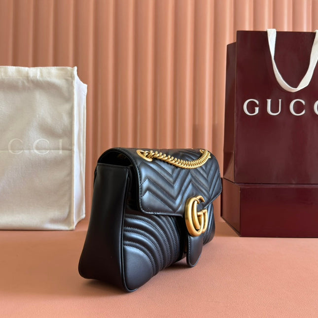 MARMONT SHOULDER BAG 31 IN BLACK CALFSKIN GOLD CHAIN