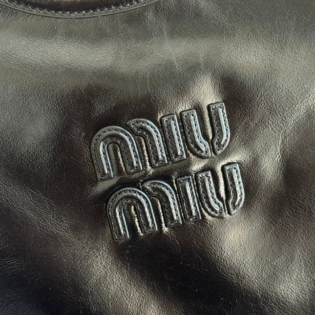 MIUMIU 26S IVY 40 TOTE IN BLACK PATENT CALFSKIN