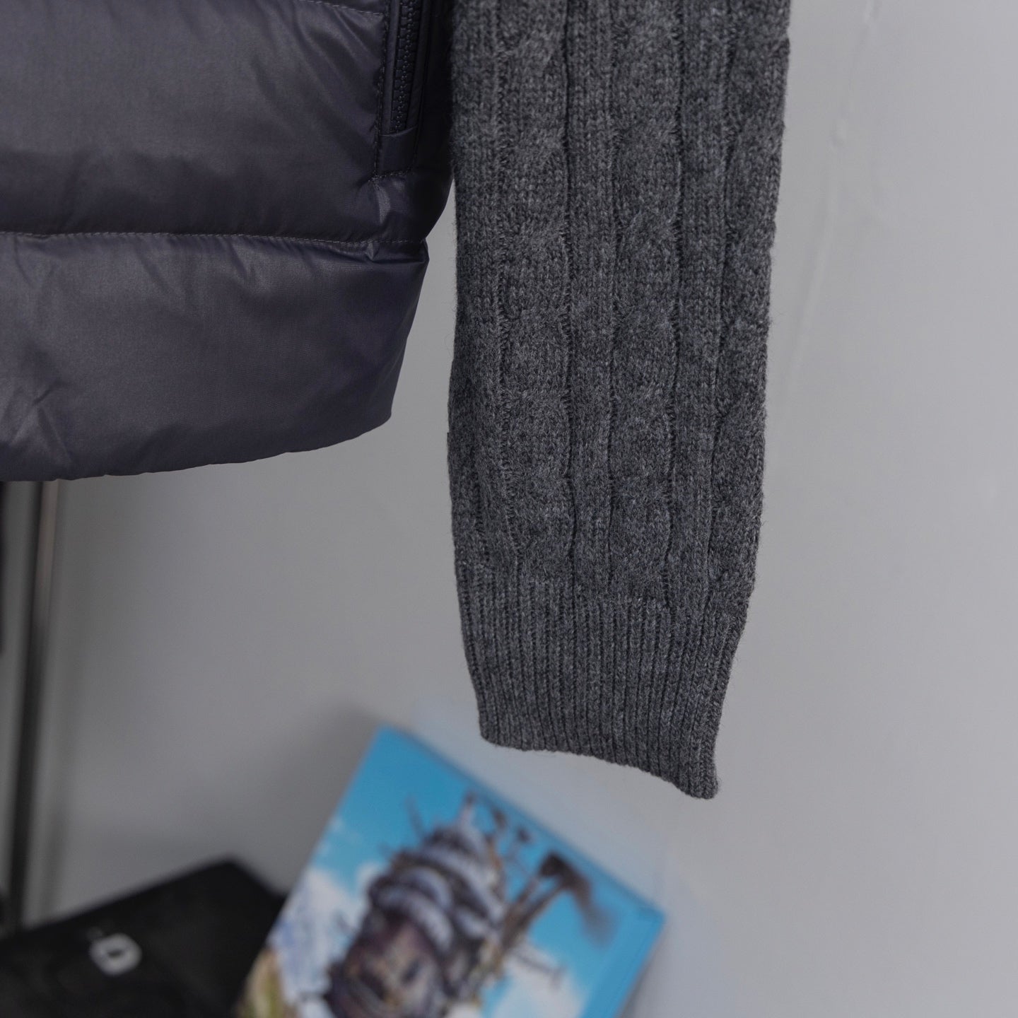 MONCLER PUFER JACKET IN GREY STYLE 11
