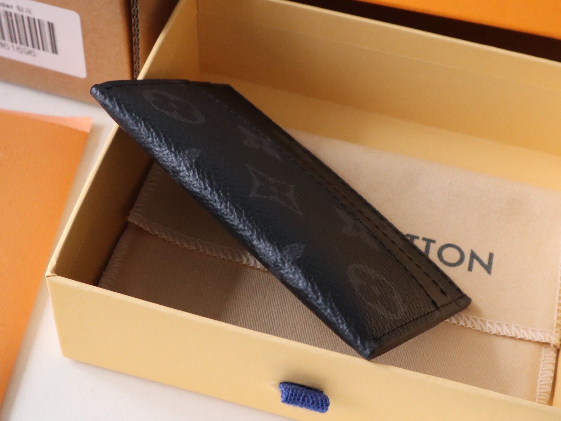 LV MONOGRAM CARD HOLDER 11 IN BLACK CALFSKIN