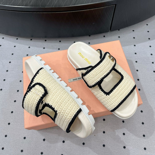 Sandals Ivory With Black Border Fabric