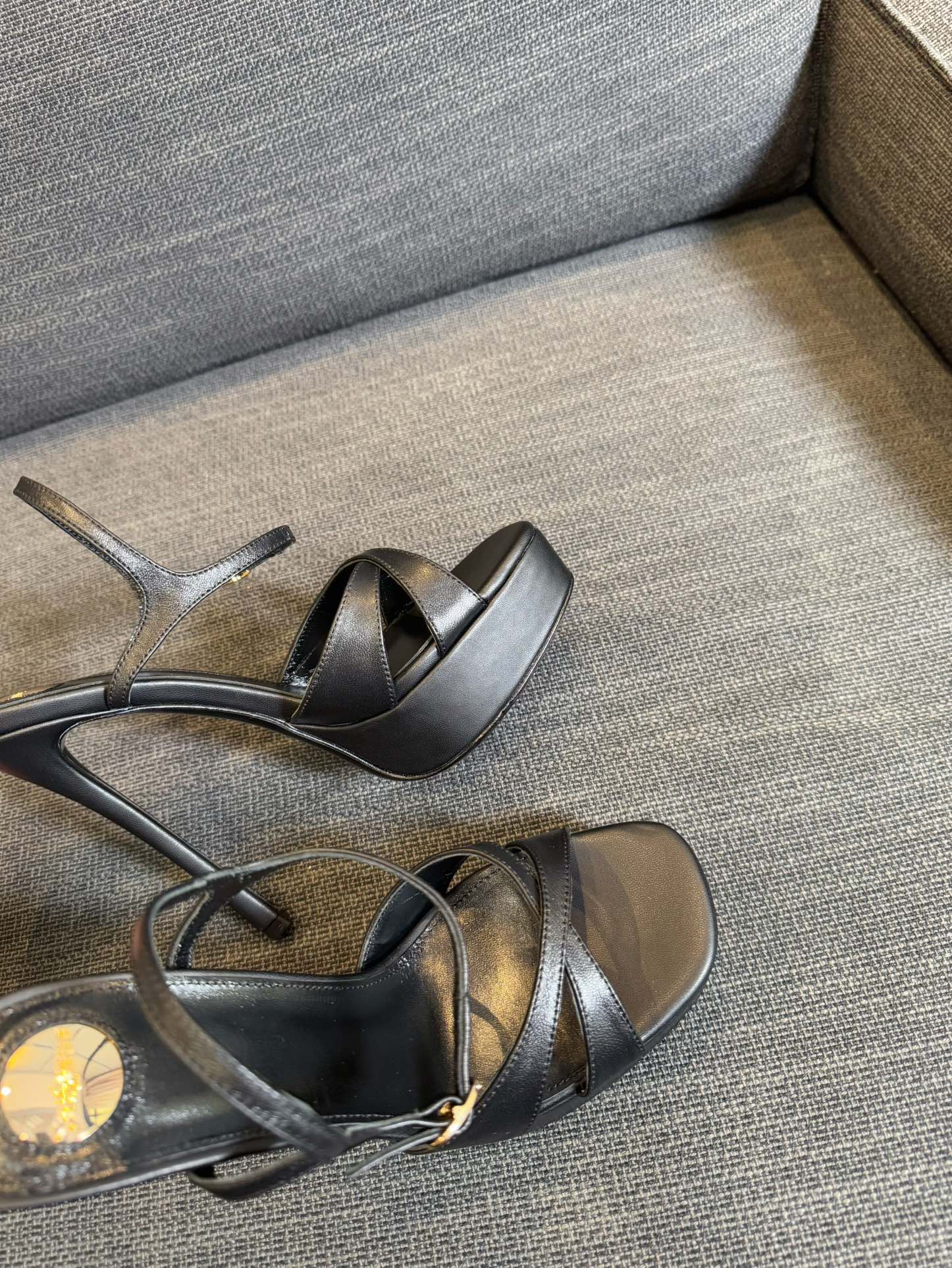 YSL 26S CROSS-STRAP SANDALS 150 MM IN BLACK CALFSKIN