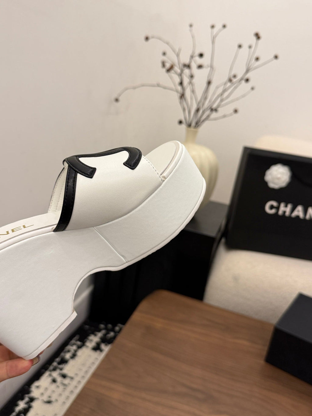 CHANEL 26S WEDGE SANDALS 95 MM IN WHITE CALFSKIN
