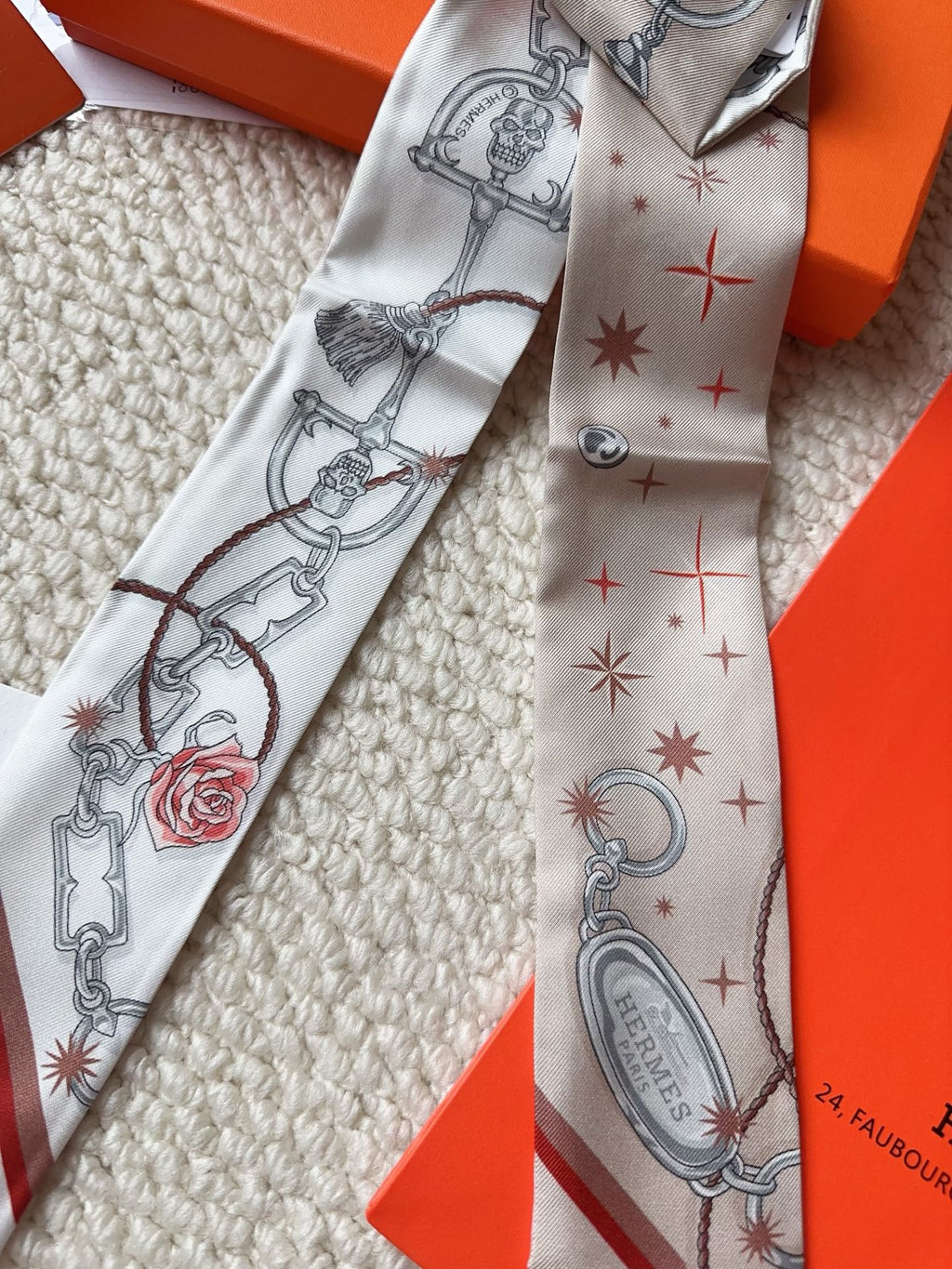 HERMES 26S SCARF 86 IN SILK 309618