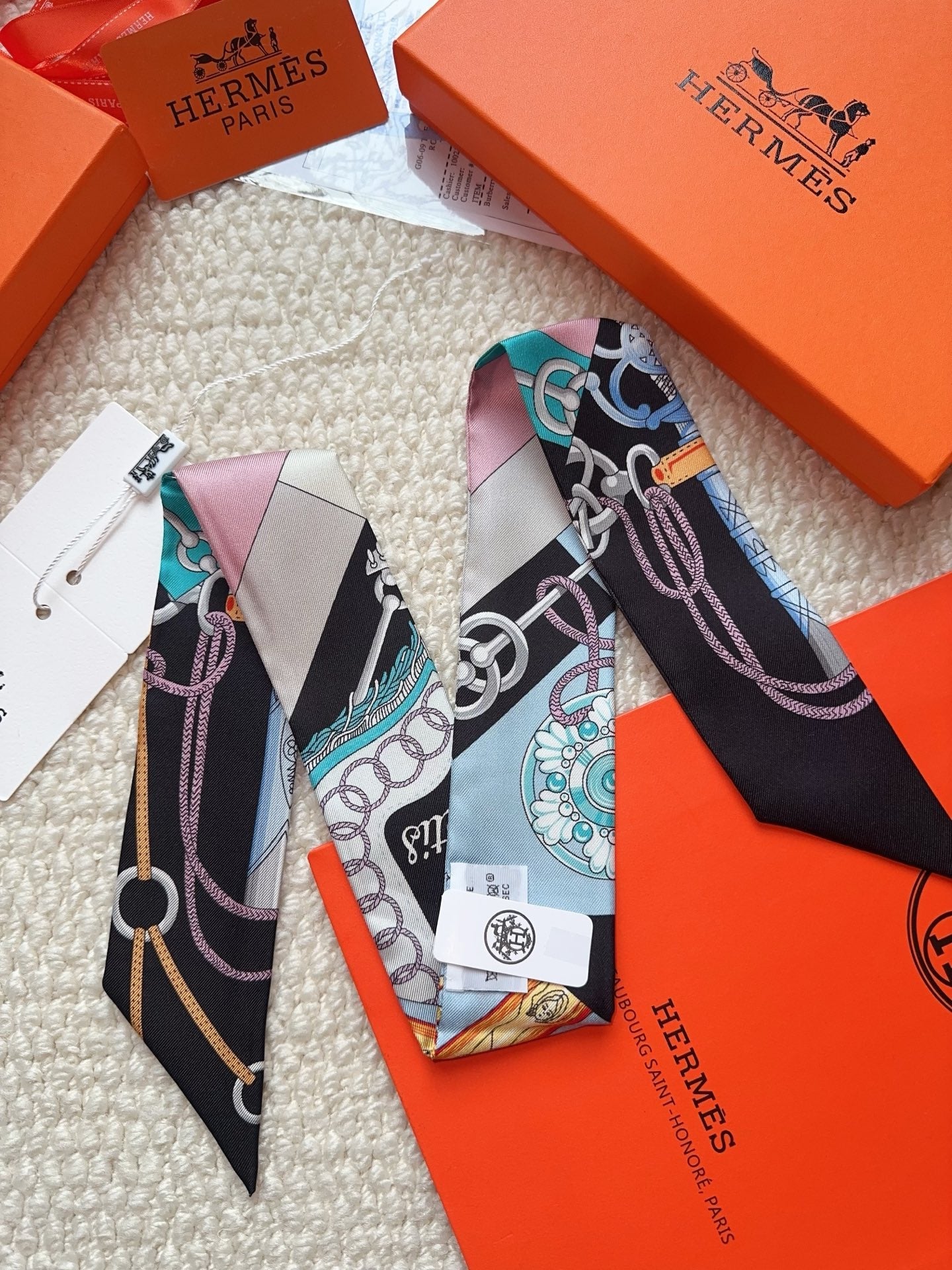 HERMES 26S SCARF 86 IN SILK 309643