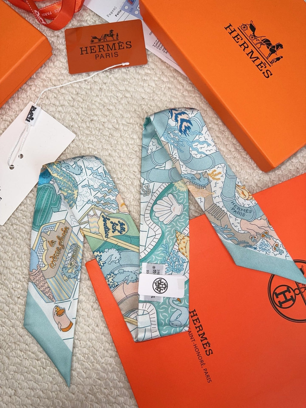 HERMES 26S SCARF 86 IN SILK 309651