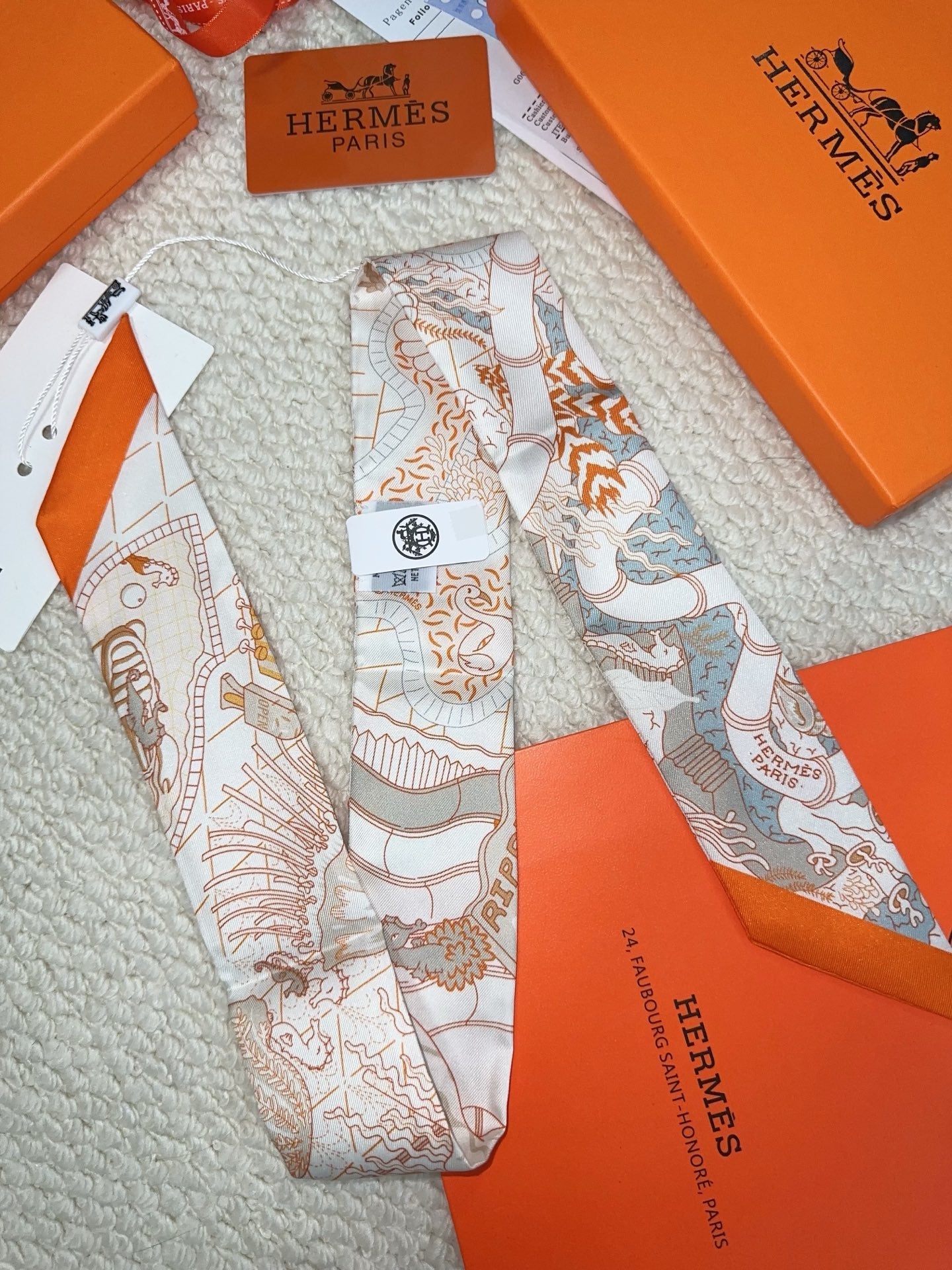 HERMES 26S SCARF 90 IN SILK 309654