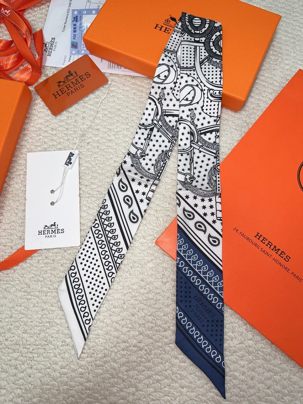 HERMES 26S SCARF 90 IN SILK 309655