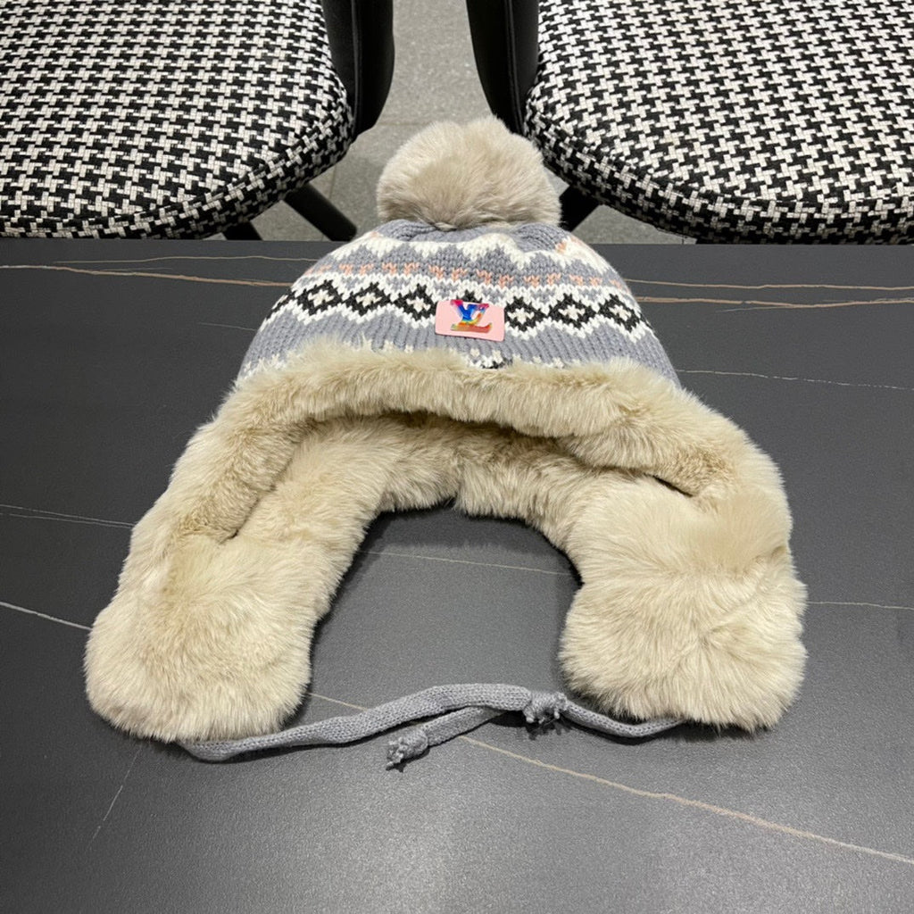 PLUSH EARMUFFS HAT IN COLORFUL WOOL AND RABBIT FUR 408172