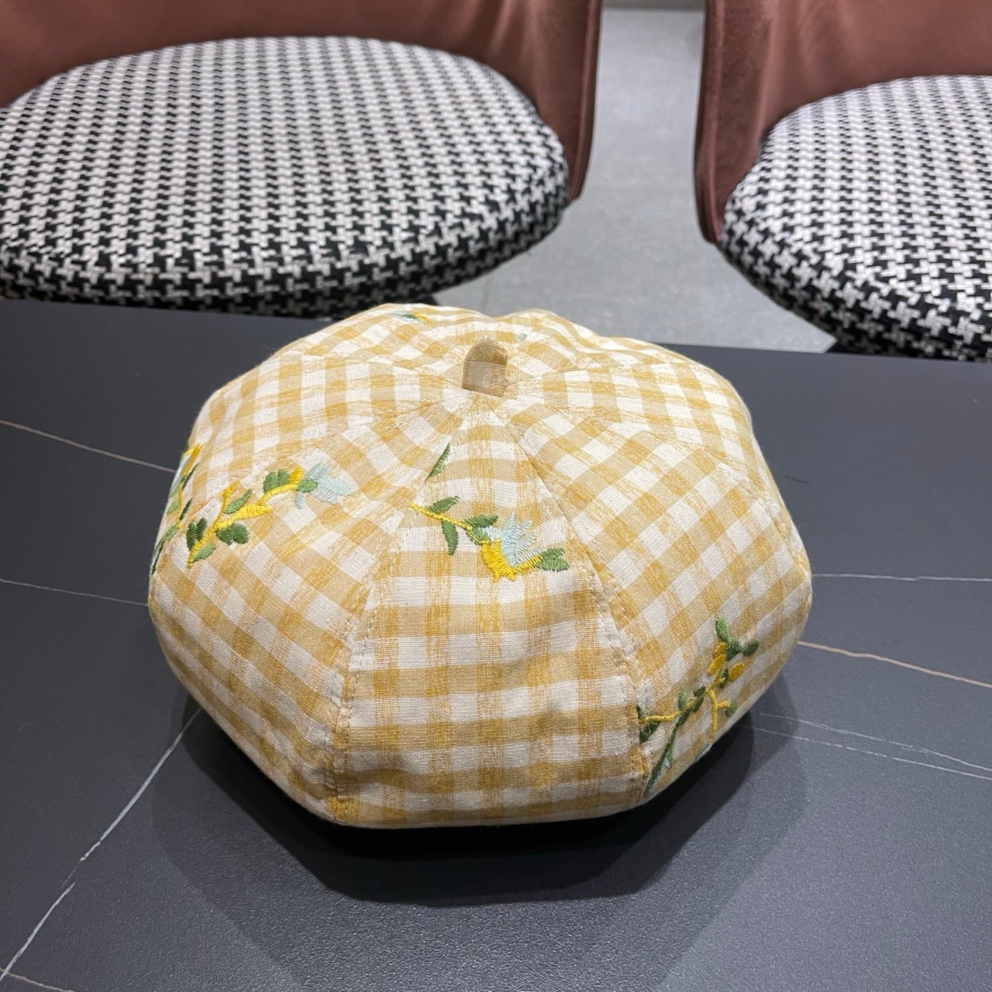 BALENCIAGA 26S PLAID BERET STYLE 8