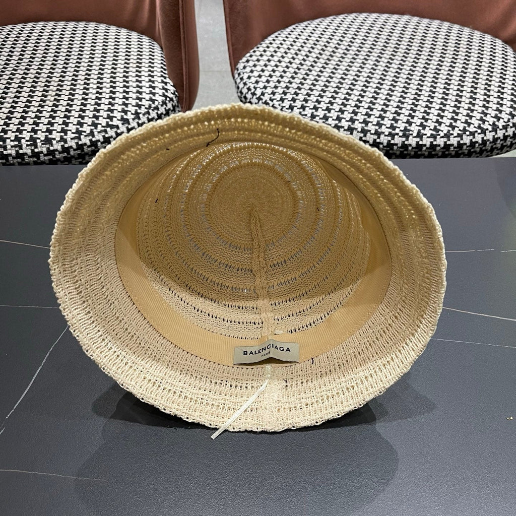 BALENCIAGA 26S BUCKET HAT STYLE 74