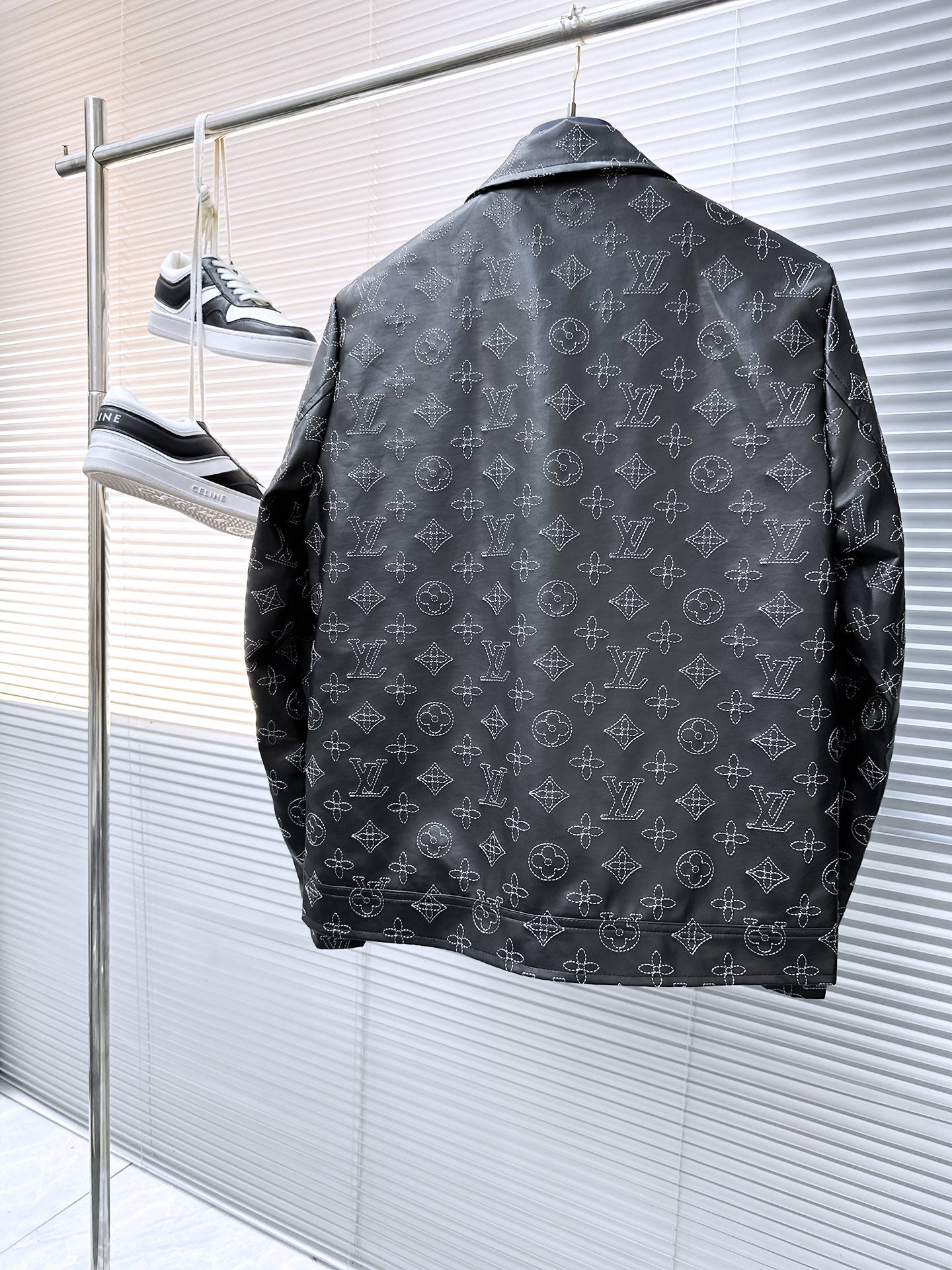 LV SHIRT JACKET IN BLACK MONOGRAM EMBROIDERED CALFSKIN 239119
