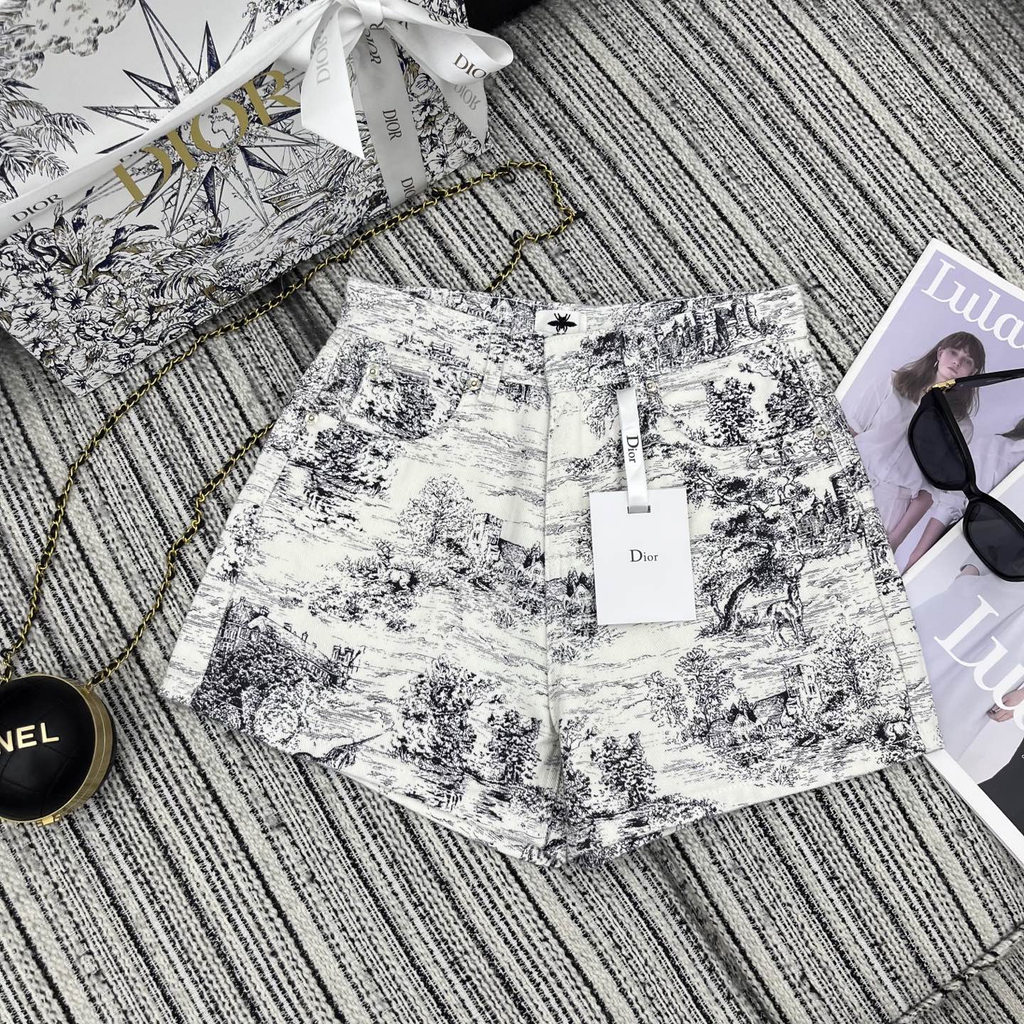 Dior 25C Short Toile de Jouy Scotland Pattern 228386
