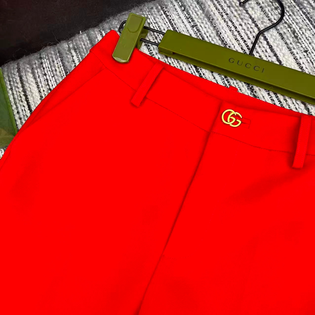 GUCCI 26S FLARED PANTS 137