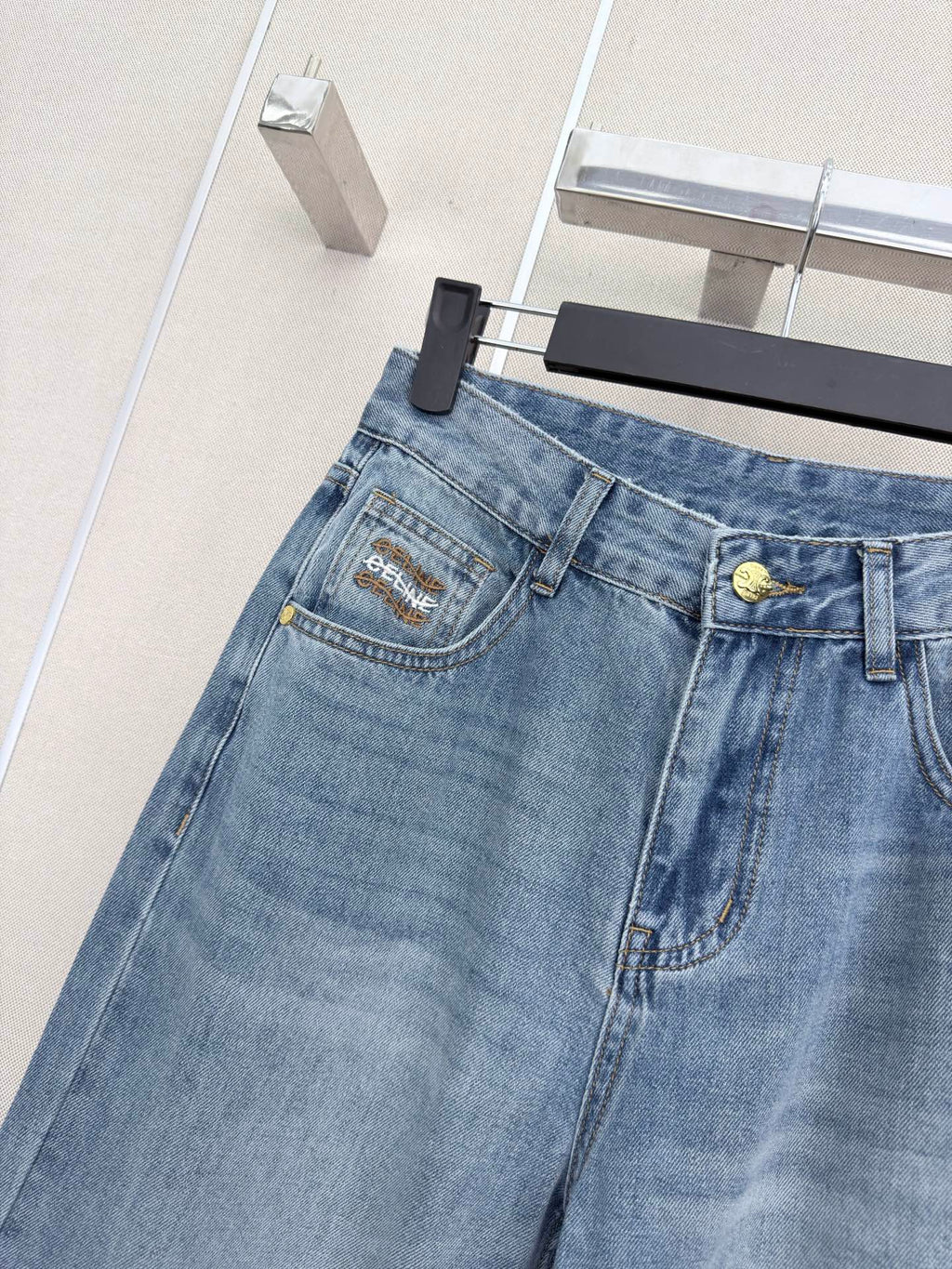 CELINE 26S STRAIGHT LEG JEANS 362
