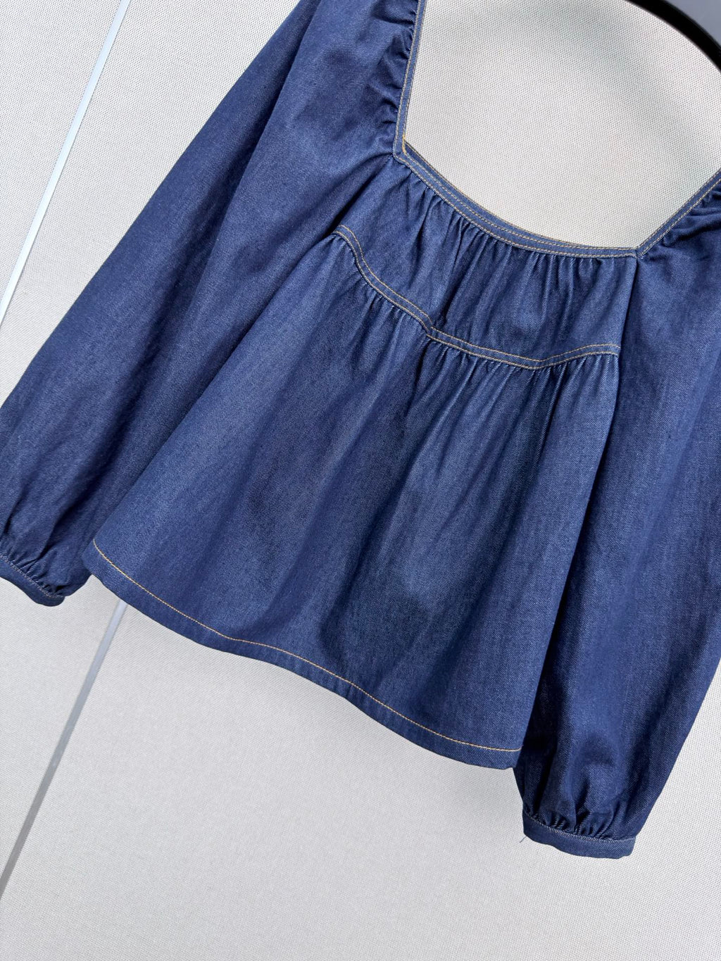 YSL 26S PUFF SLEEVE DENIM TOP 414