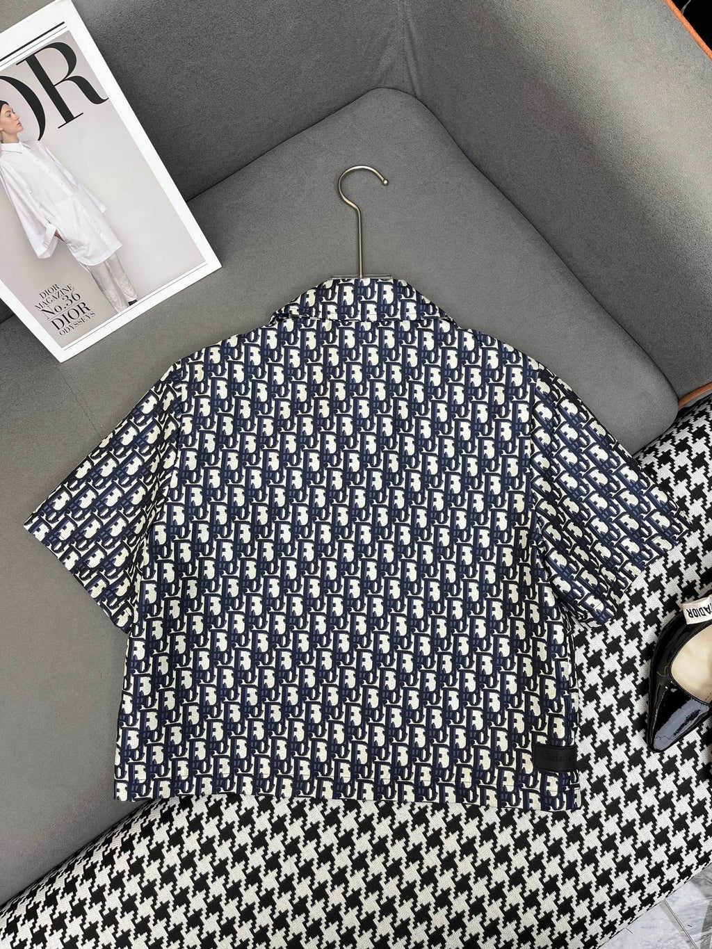 DIOR SHORT-SLEEVE TOP 228589