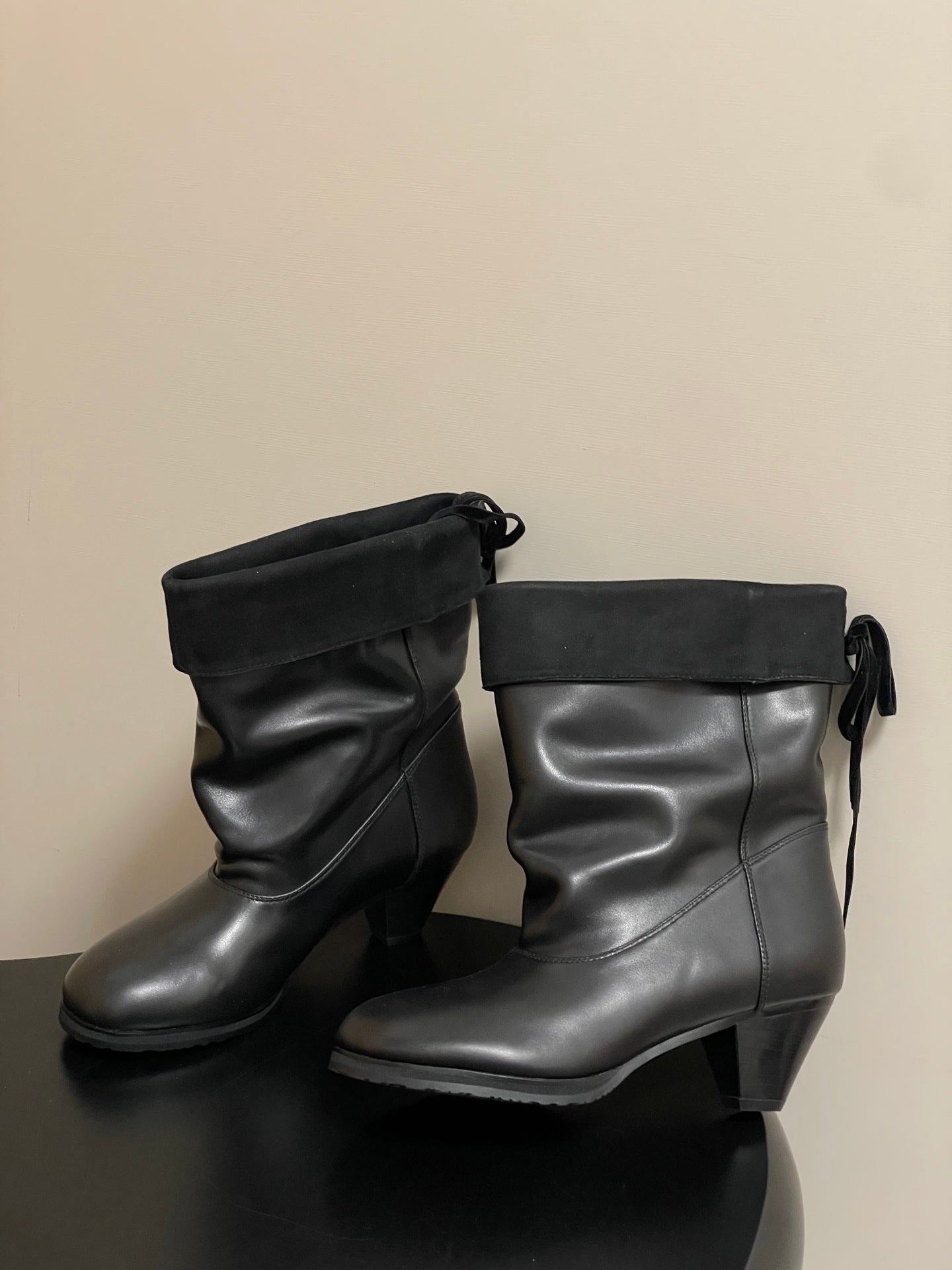 ALO 25S FOLD-OVER ANKLE BOOTS 50 MM IN BLACK LAMBSKIN