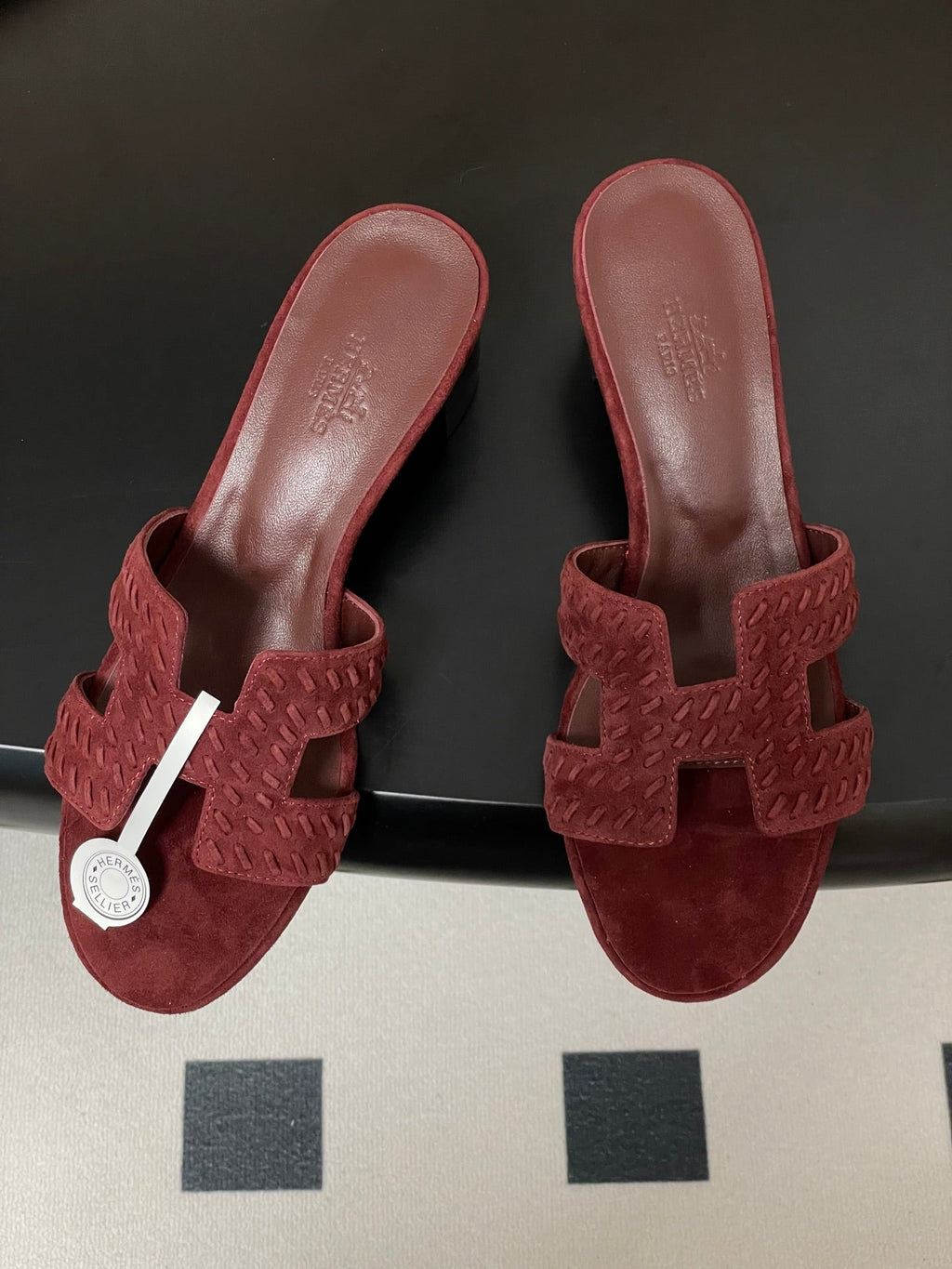 HM 25S ORAN HIGH‑HEEL SANDAL IN DARK RED SUEDE AND LAMBSKIN