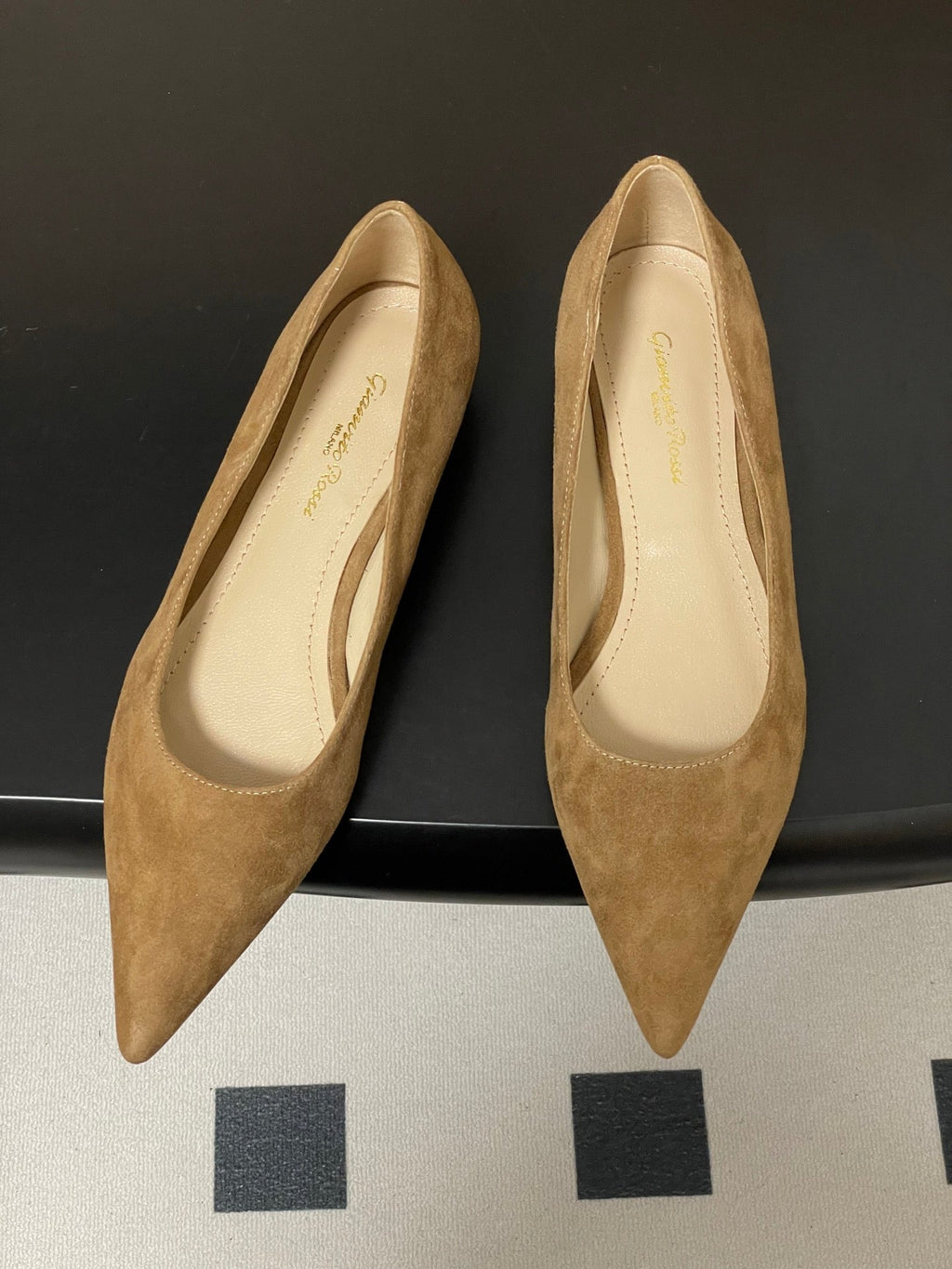 GIANVITO ROSSI 26S FLATS IN LIGHT BROWN SUEDE