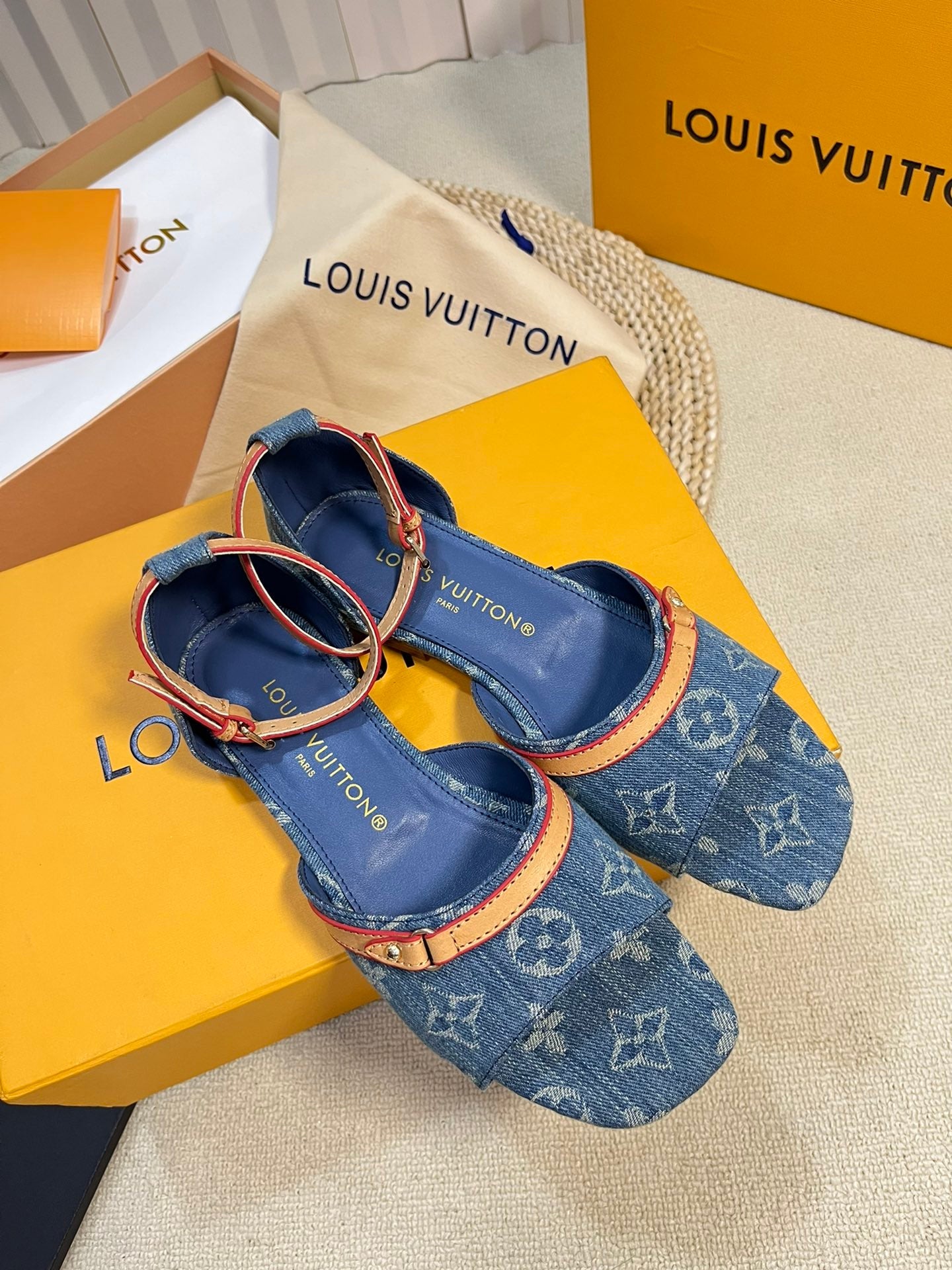 LV 26S ANKLE STRAP FLATS IN BLUE MONOGRAM DENIM