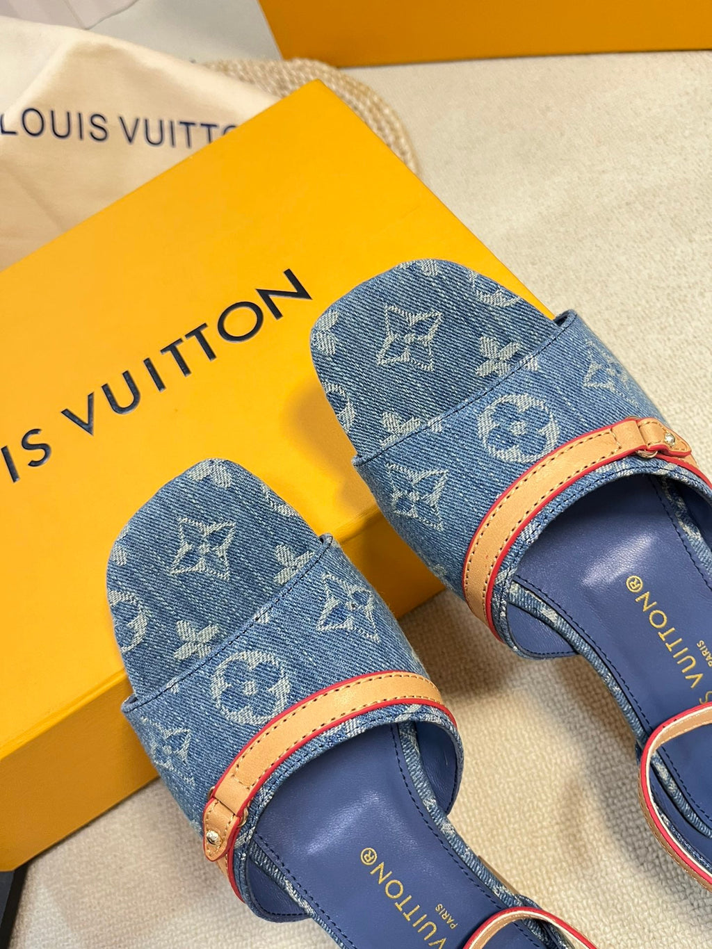 LV 26S ANKLE STRAP FLATS IN BLUE MONOGRAM DENIM